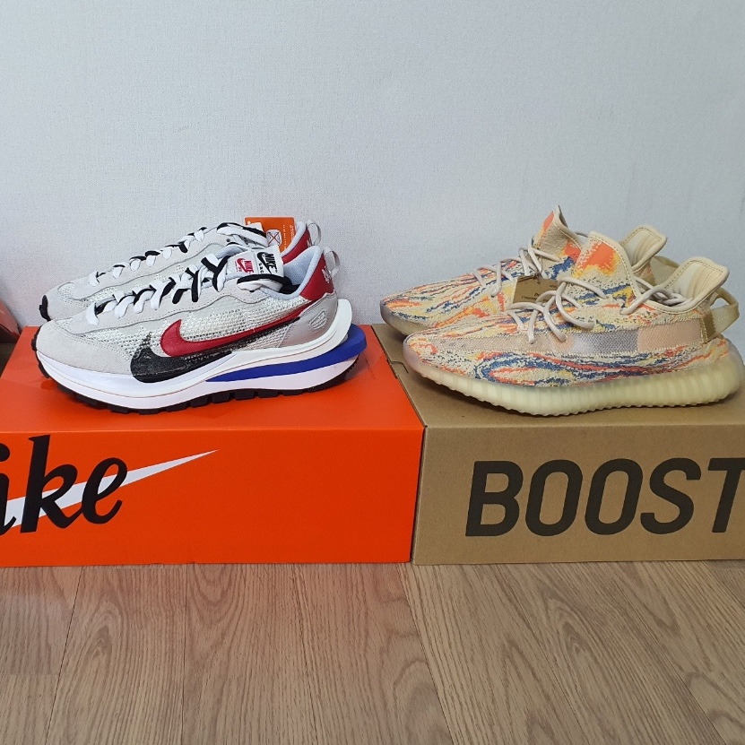 Nike x Sacai VaporWaffle Royal Fuchsia, Adidas Yeezy Boost 350 V2 MX Oat 착용 스타일