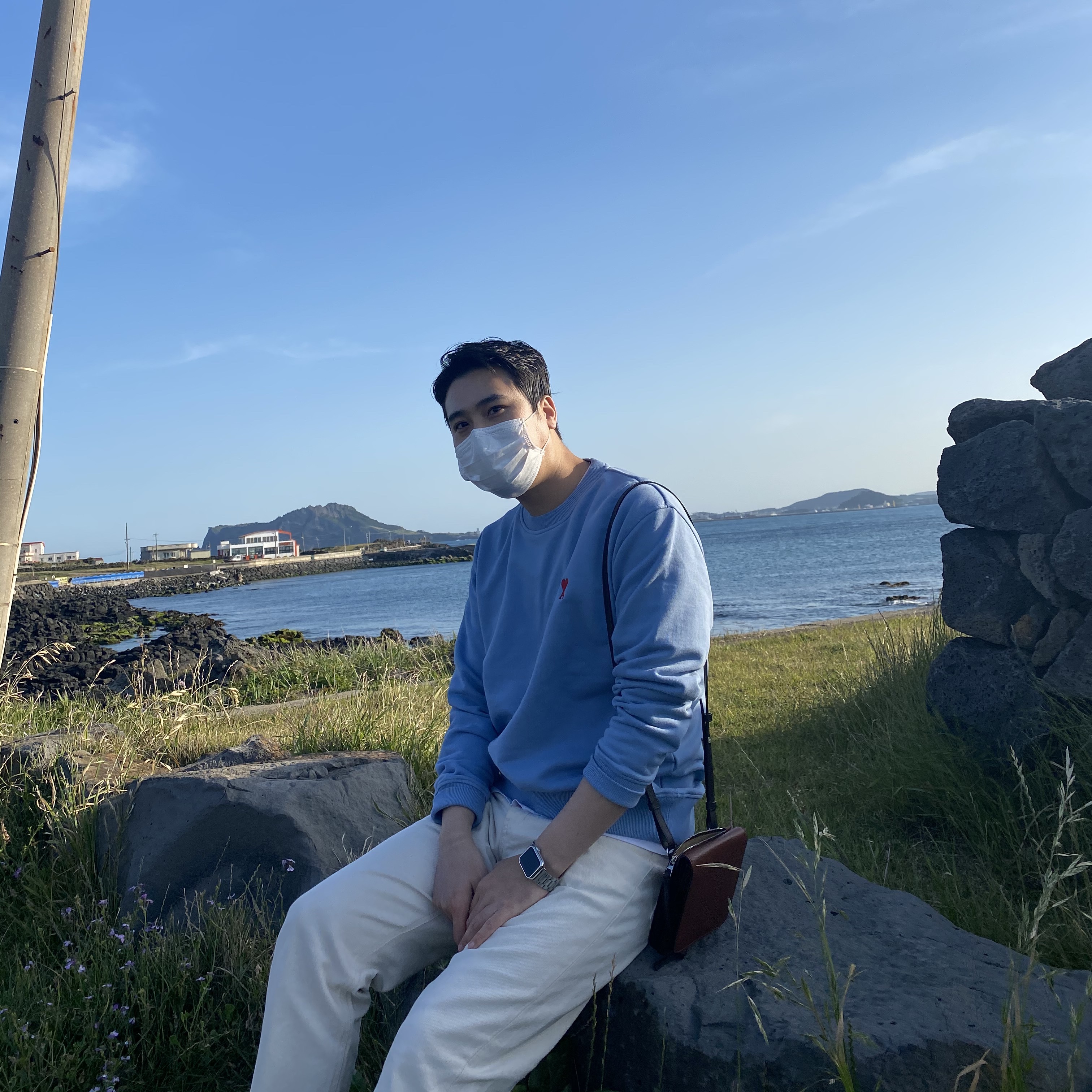 AMI de Coeur Sweatshirt Light Blue Bleu Clair - 21SS 착용 스타일