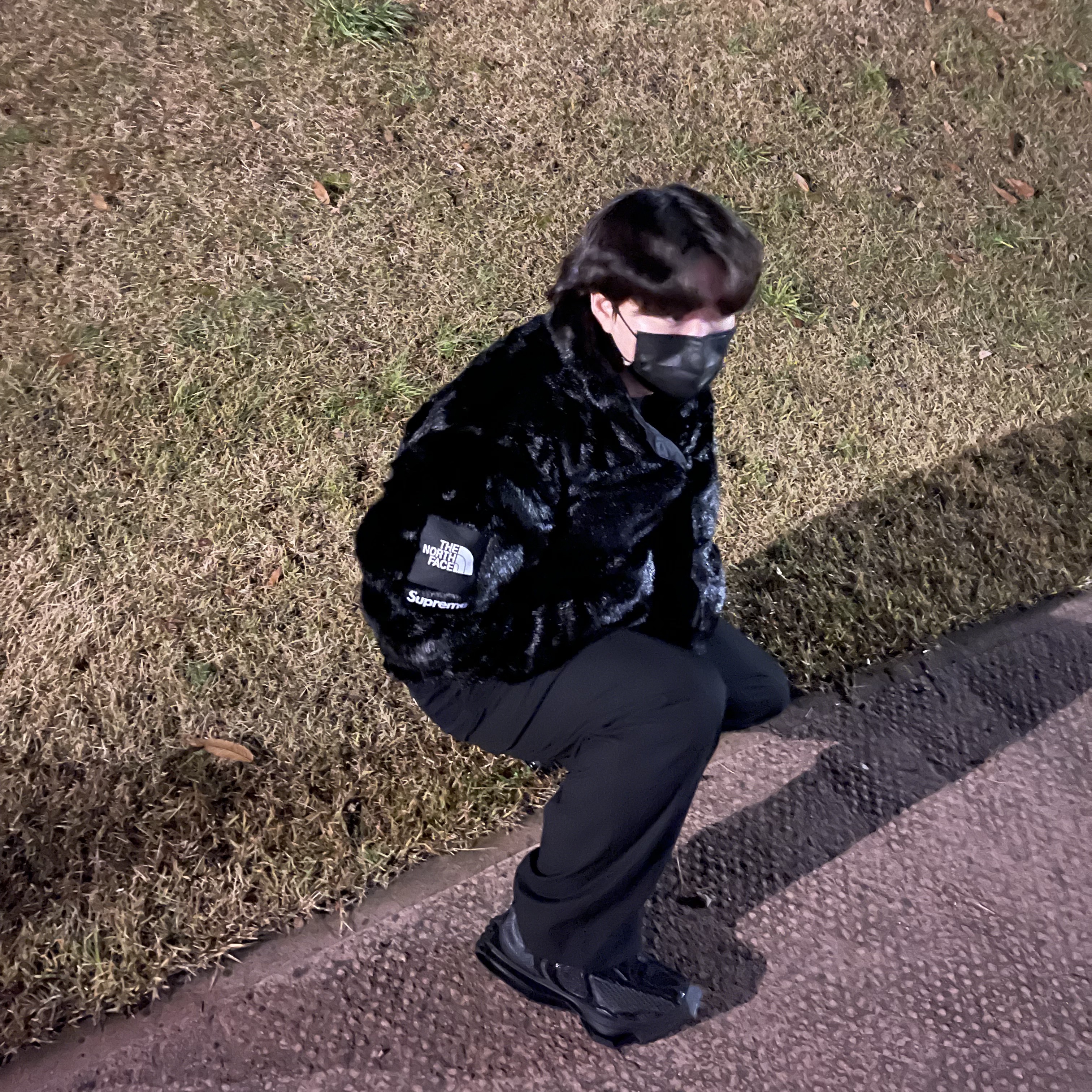 Supreme x The North Face Faux Fur Nuptse Jacket Black - 20FW, Nike x Matthew M Williams Zoom 004 Triple Black 착용 스타일