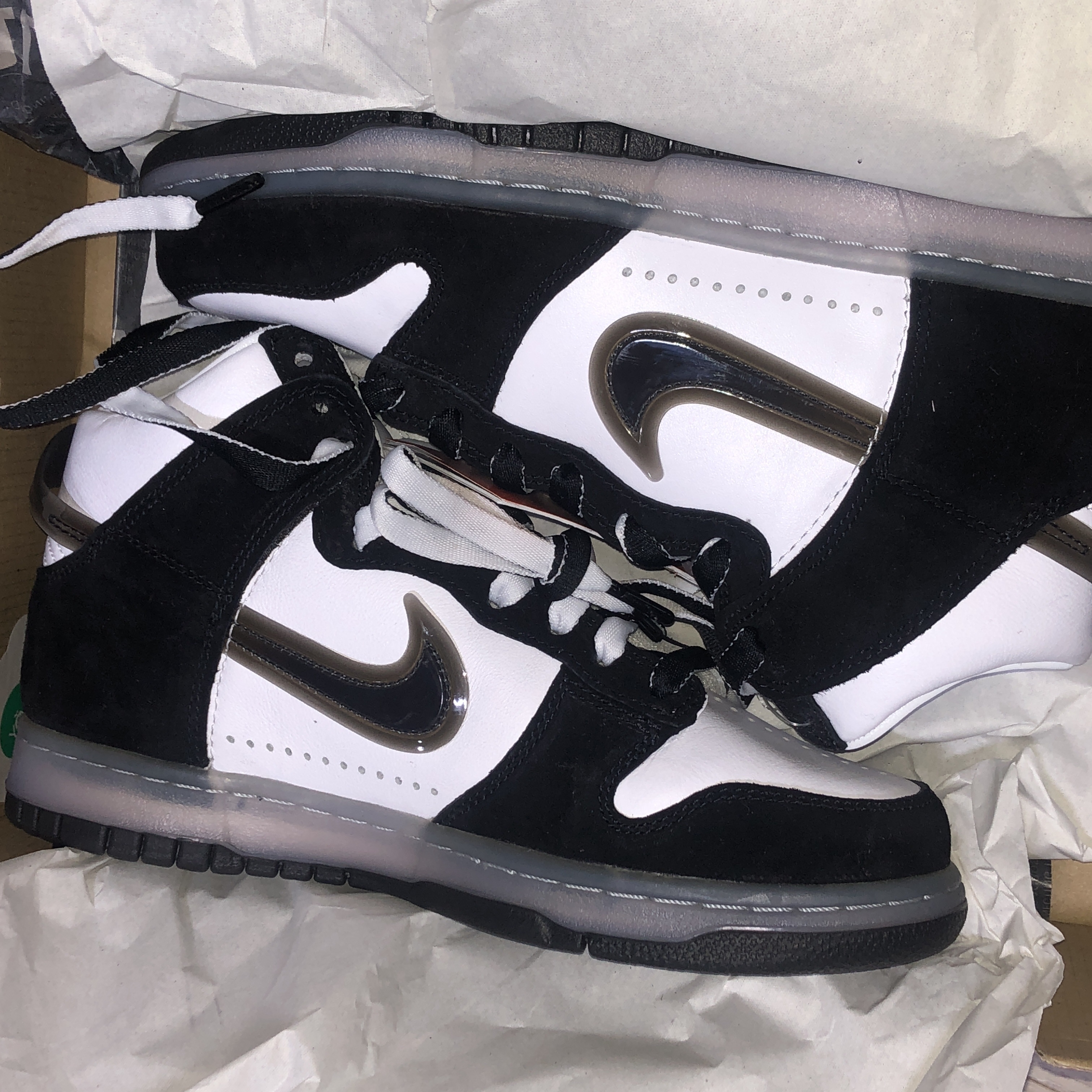 Nike x Slam Jam Dunk High SP Clear Black 착용 스타일