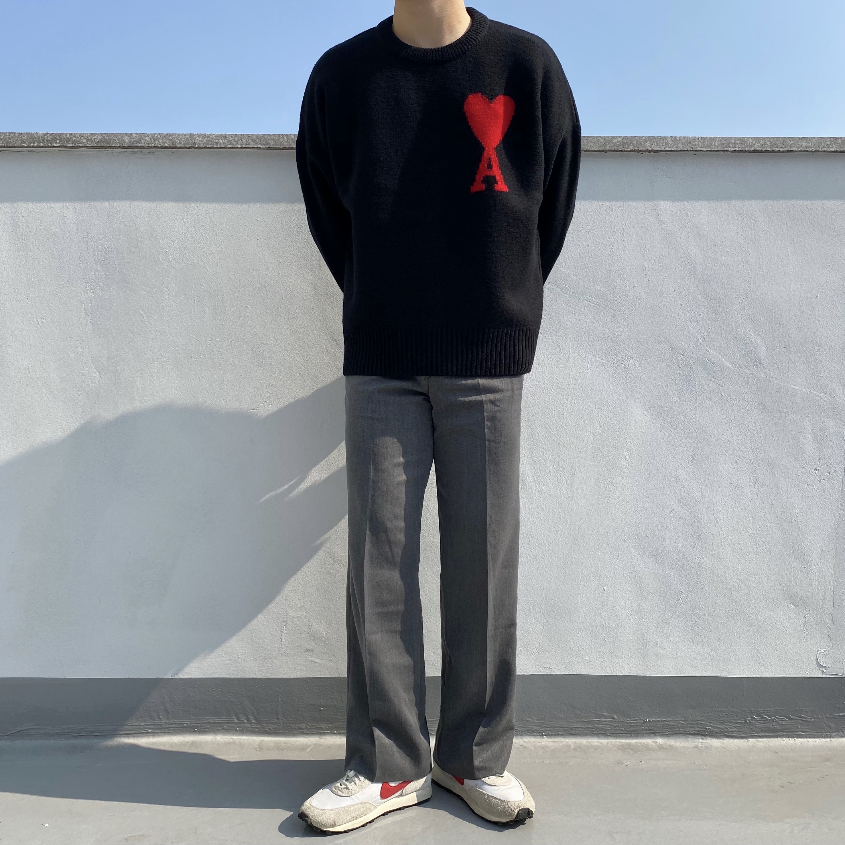 Nike Daybreak SP White University Red, AMI de Coeur Oversize Sweater Black - 21FW 착용 스타일