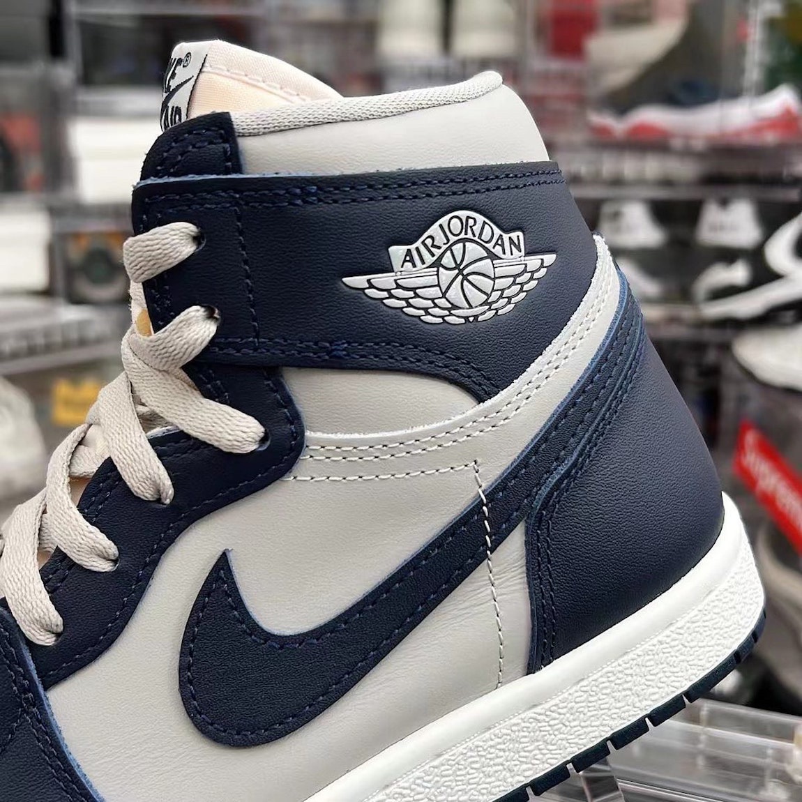 Jordan 1 High 85 College Navy 착용 스타일 - 5