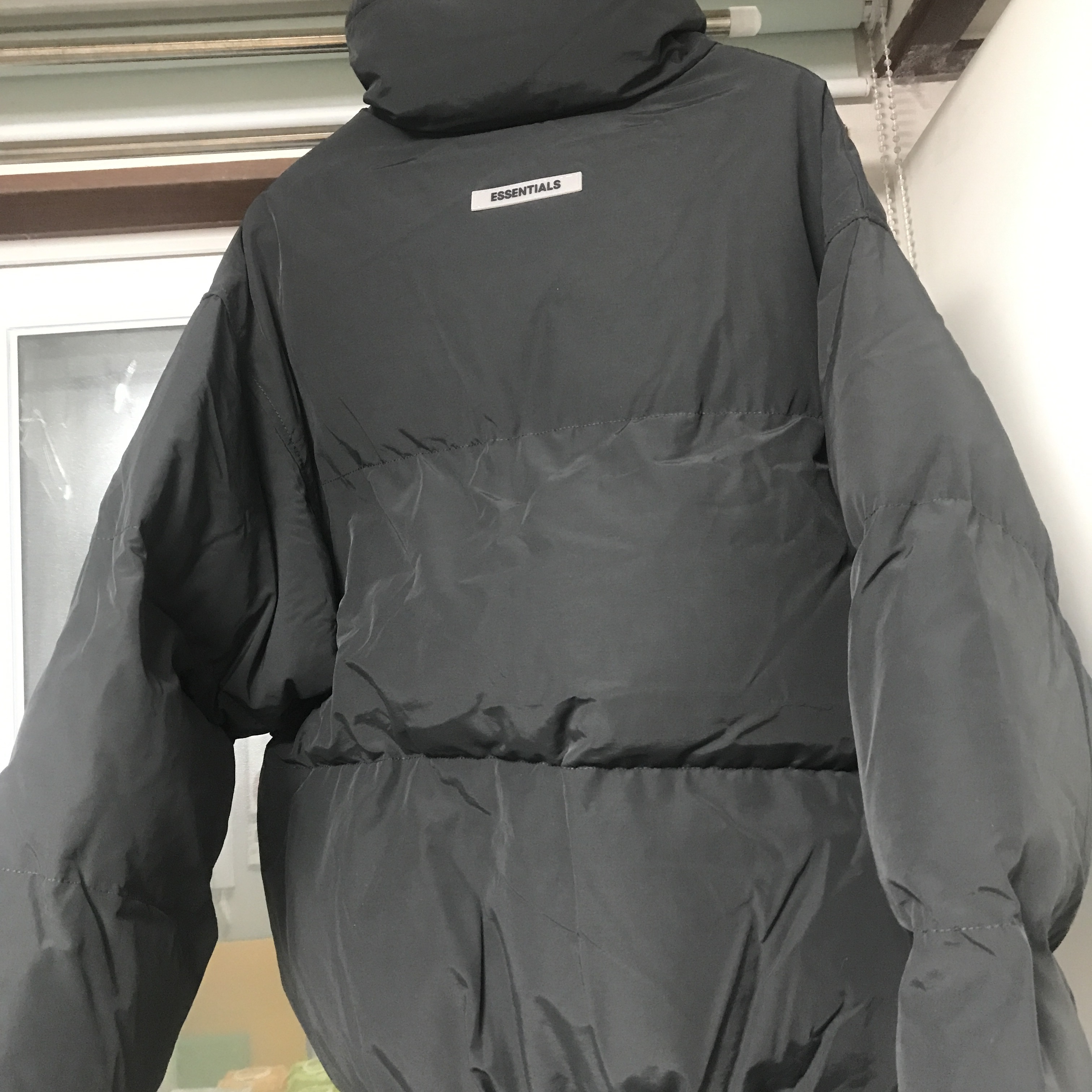 Essentials Puffer Jacket Black - 20FW 착용 스타일 - 4