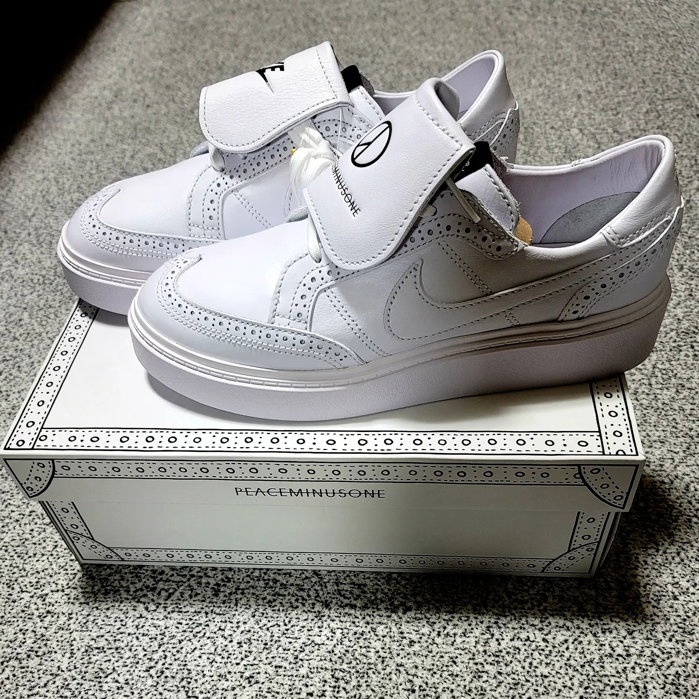 Nike x Peaceminusone Kwondo1 White 착용 스타일 - 2