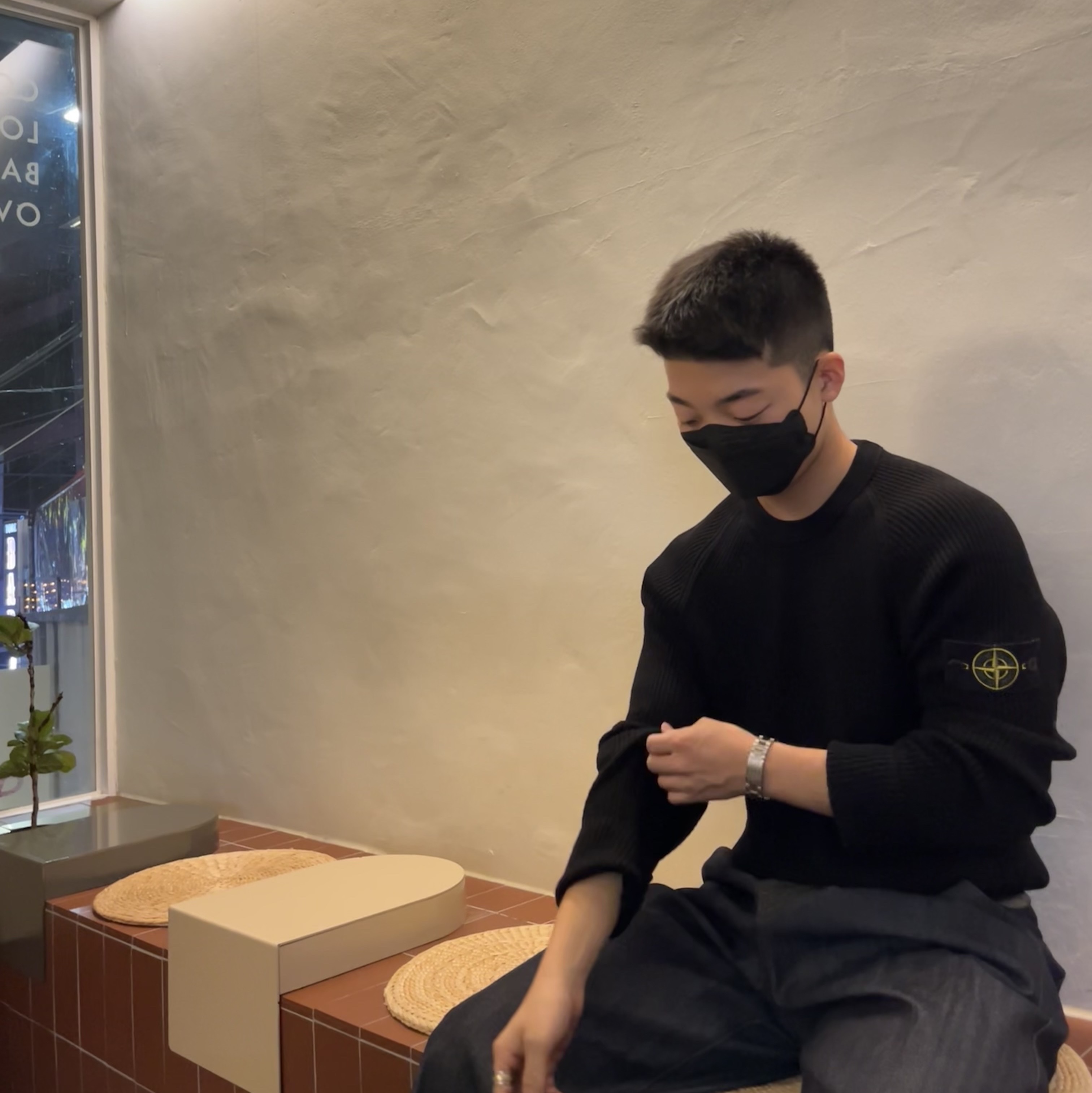 Stone Island 526C4 Light Wool Crewneck Knit Black - 20FW 착용 스타일 - 2
