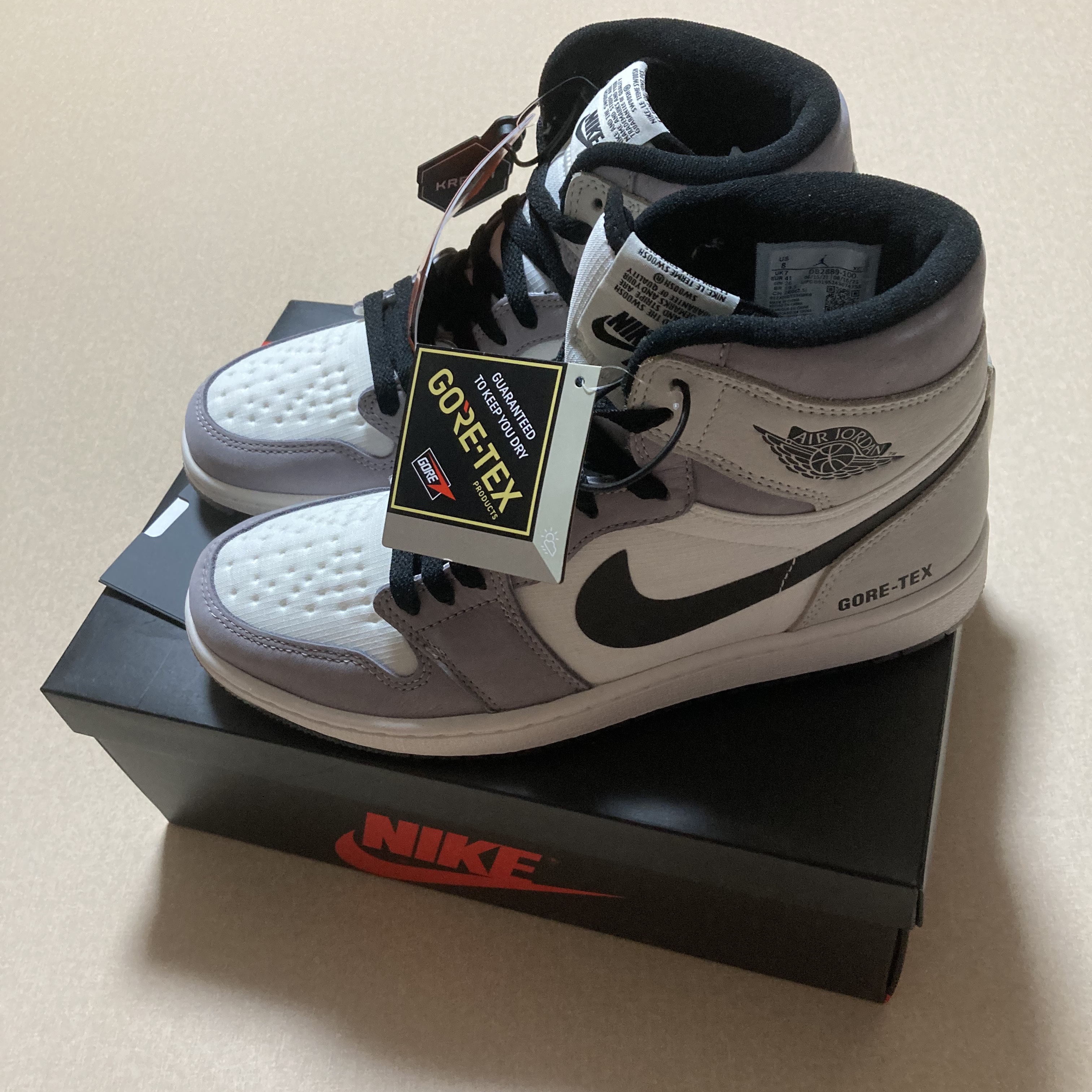 Jordan 1 Element Gore-Tex Sail 착용 스타일 - 3