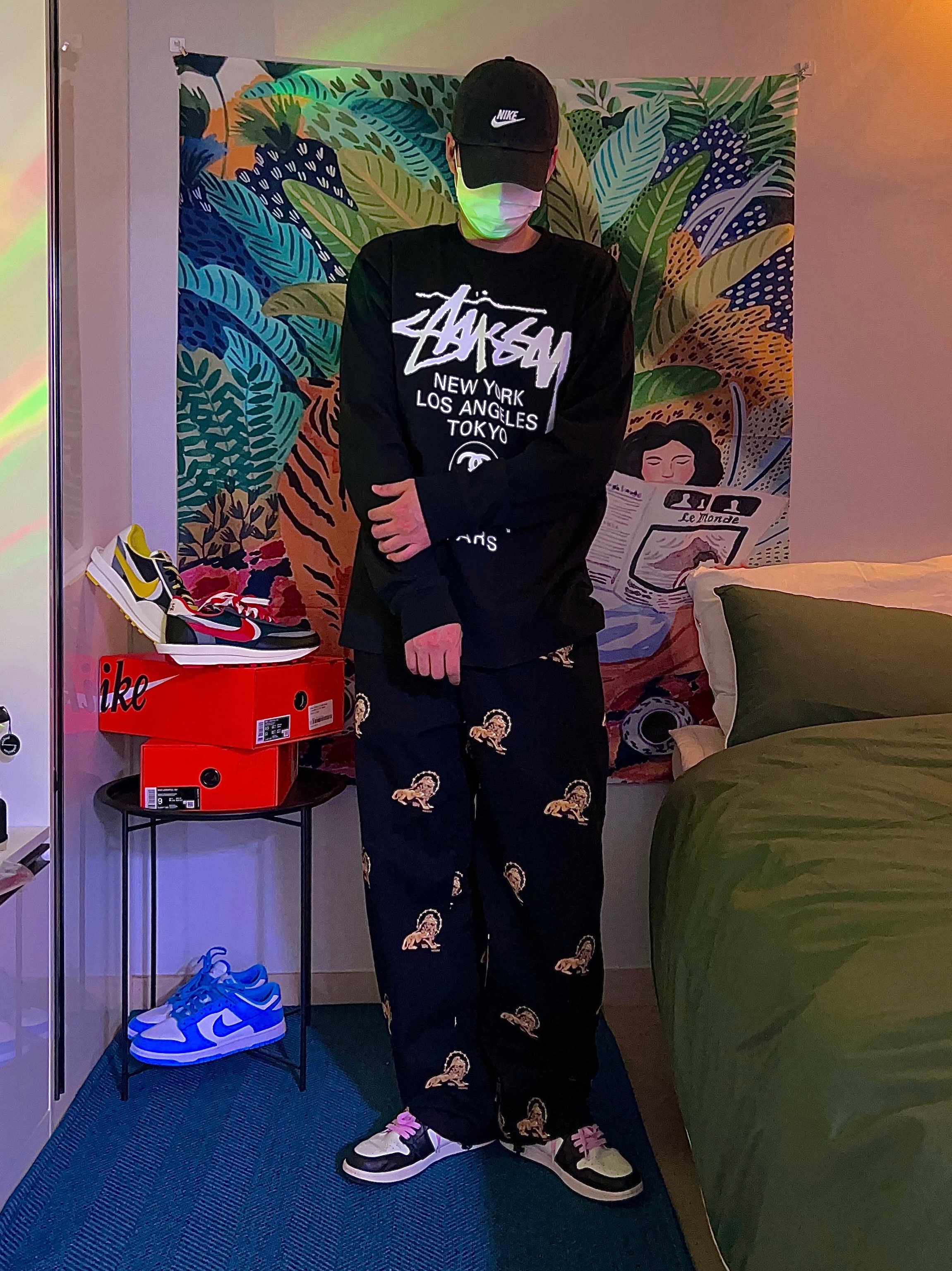 Stussy World Tour LS T-Shirt Black, Jordan 1 Retro High OG Black Mocha 착용 스타일