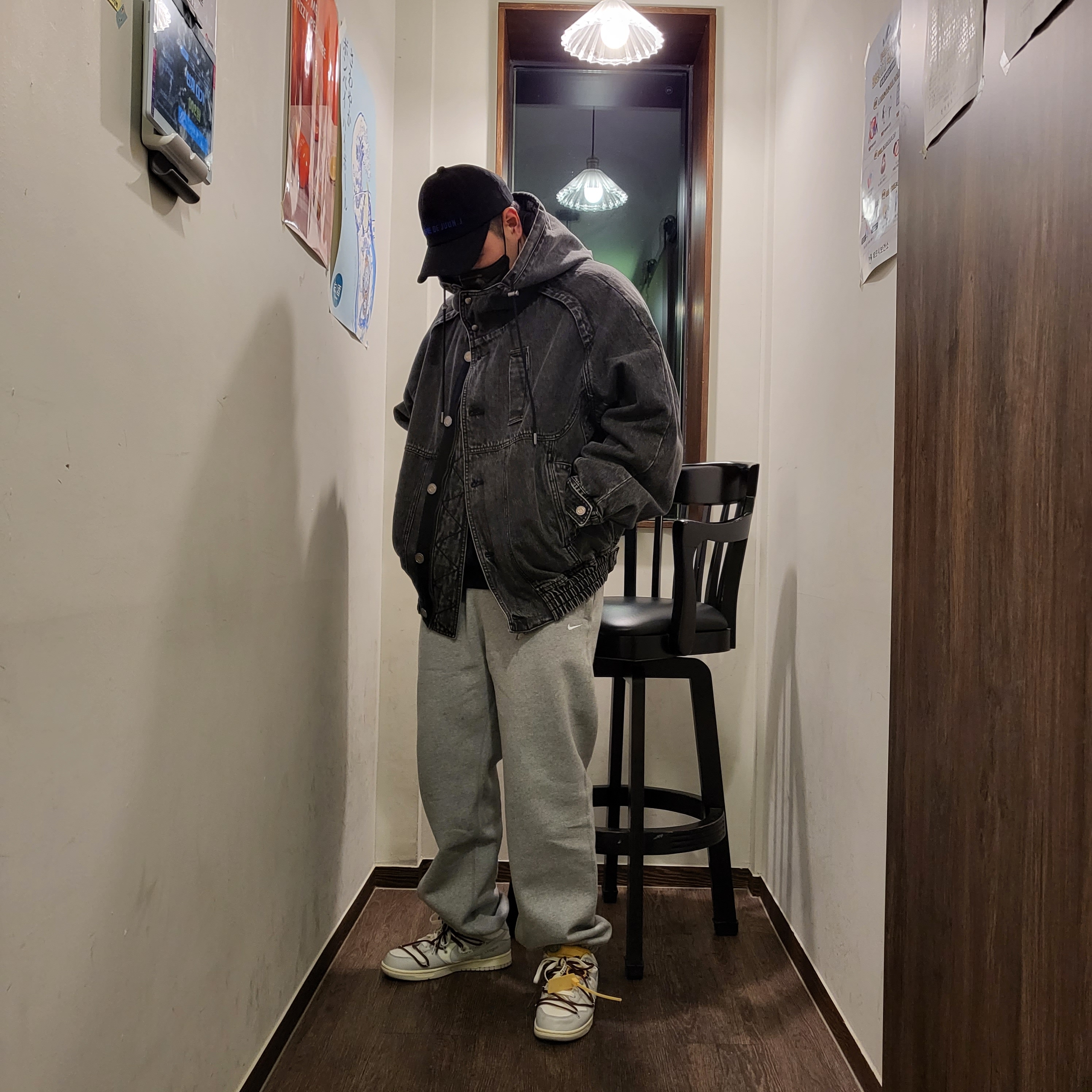 Nike x Off-White Dunk Low The 50 - Lot 46, Nike NRG Solo Swoosh Fleece Pants Dark Grey Heather - Asia 착용 스타일