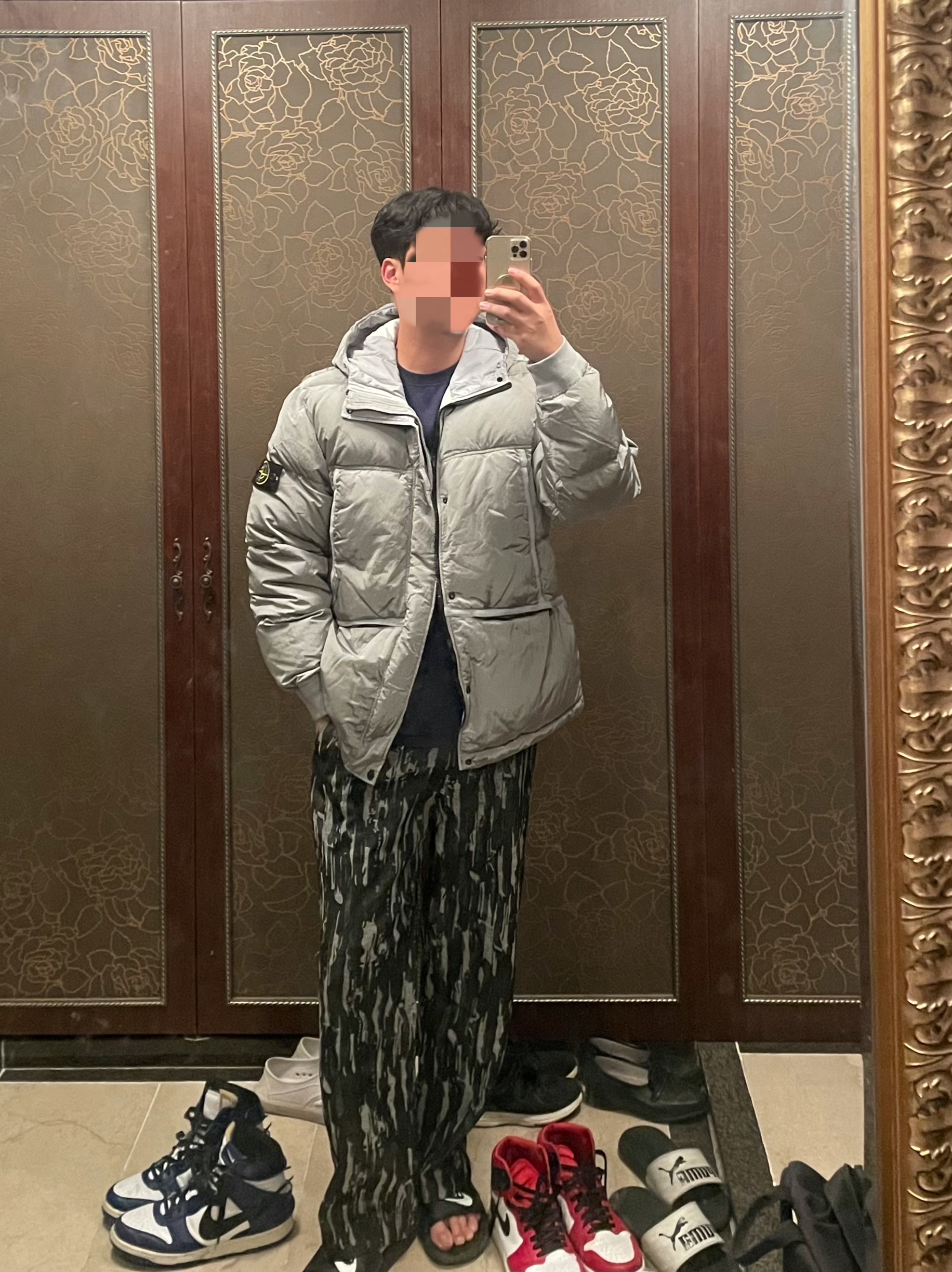 Stone Island 44508 Nylon Metal Down-TC Jacket Light Grey - 21FW 착용 스타일