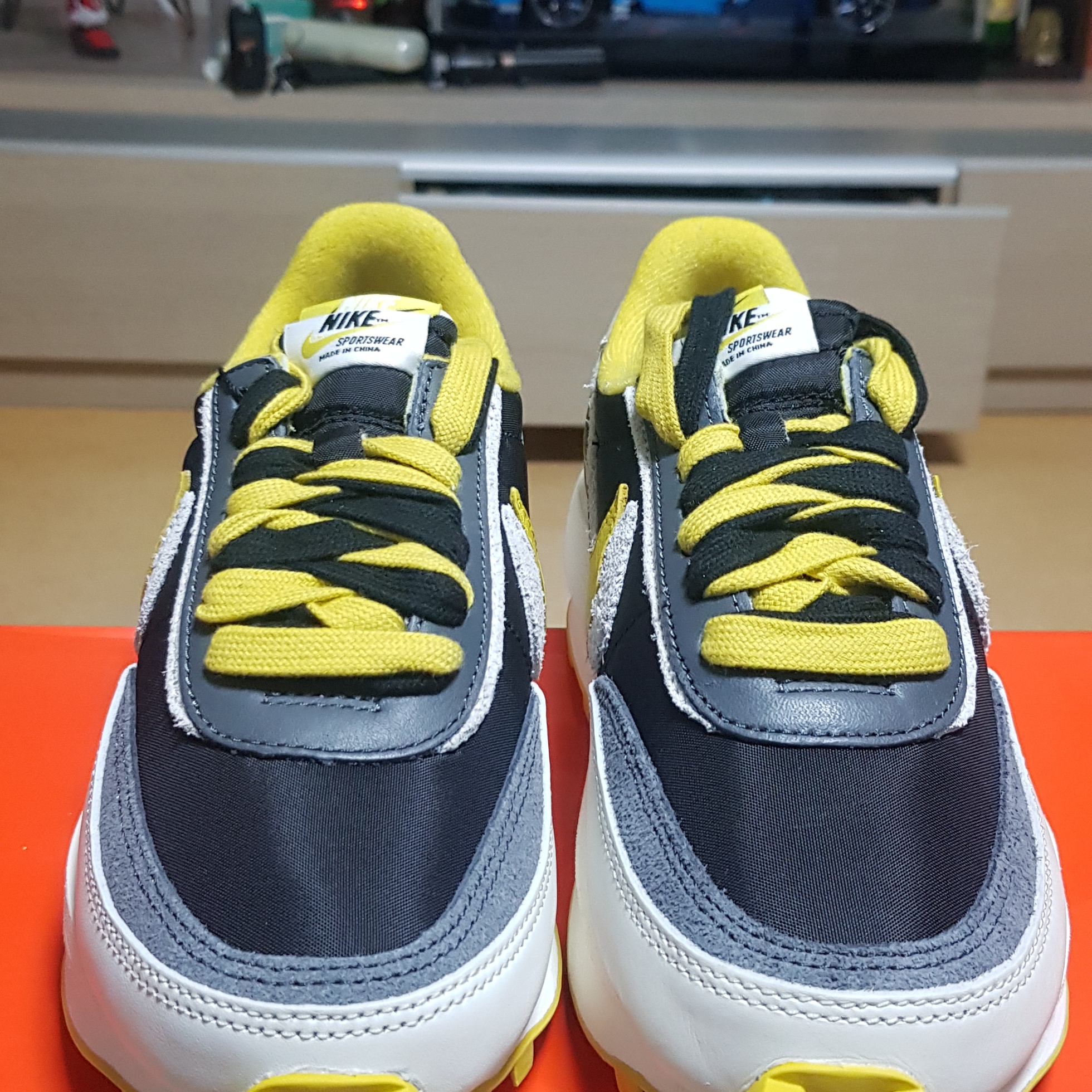 Nike x Sacai x Undercover LDWaffle Black Bright Citron 착용 스타일 - 1