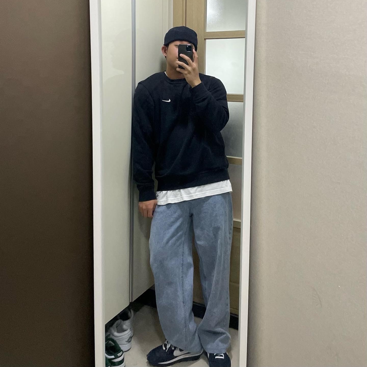 Nike x Sacai x Fragment LDWaffle Blackened Blue, Nike Dunk Low Retro Varsity Green 착용 스타일