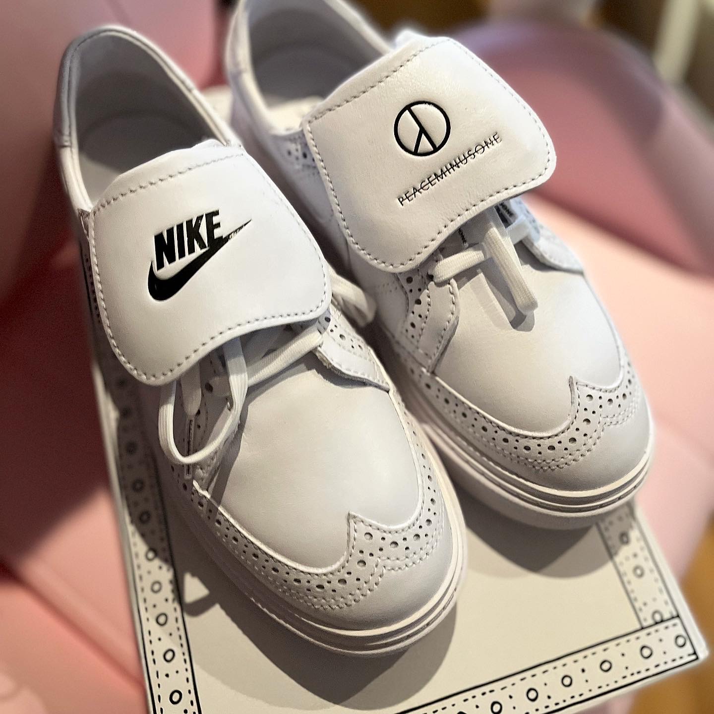 Nike x Peaceminusone Kwondo1 White 착용 스타일 - 1
