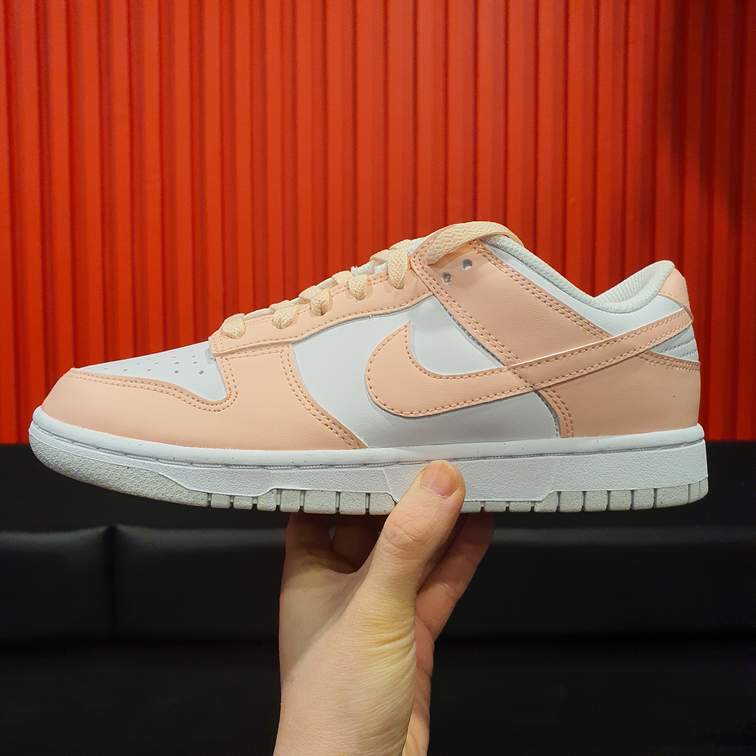 (W) Nike Dunk Low Next Nature Pale Coral 착용 스타일 - 2