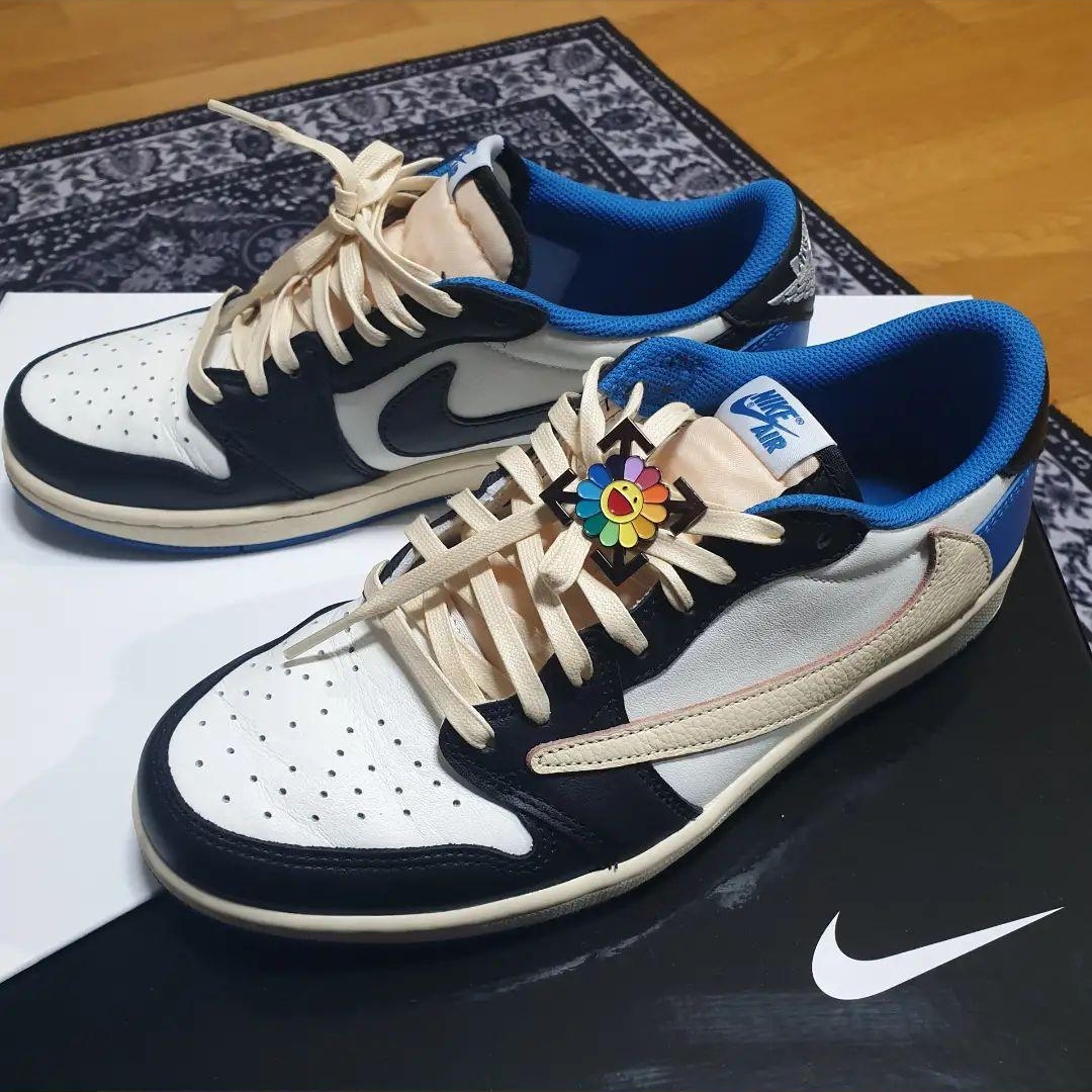 Jordan 1 x Travis Scott x Fragment Retro Low OG SP Military Blue, Nike x NBA Dunk Low Retro EMB Nets 착용 스타일 - 4