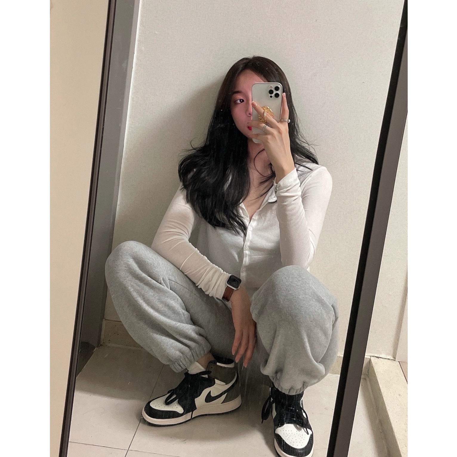 Jordan 1 Retro High OG Black Mocha, (GS) Jordan 1 Retro High OG Black Mocha 착용 스타일