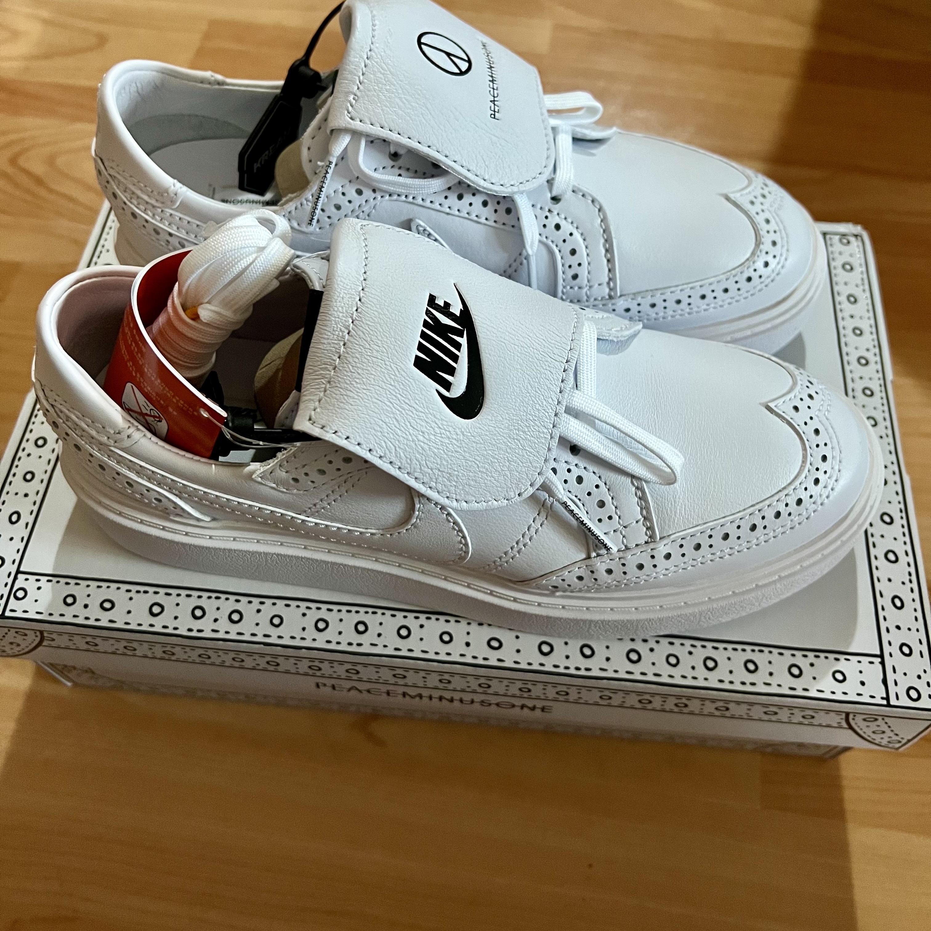Nike x Peaceminusone Kwondo1 White 착용 스타일 - 3