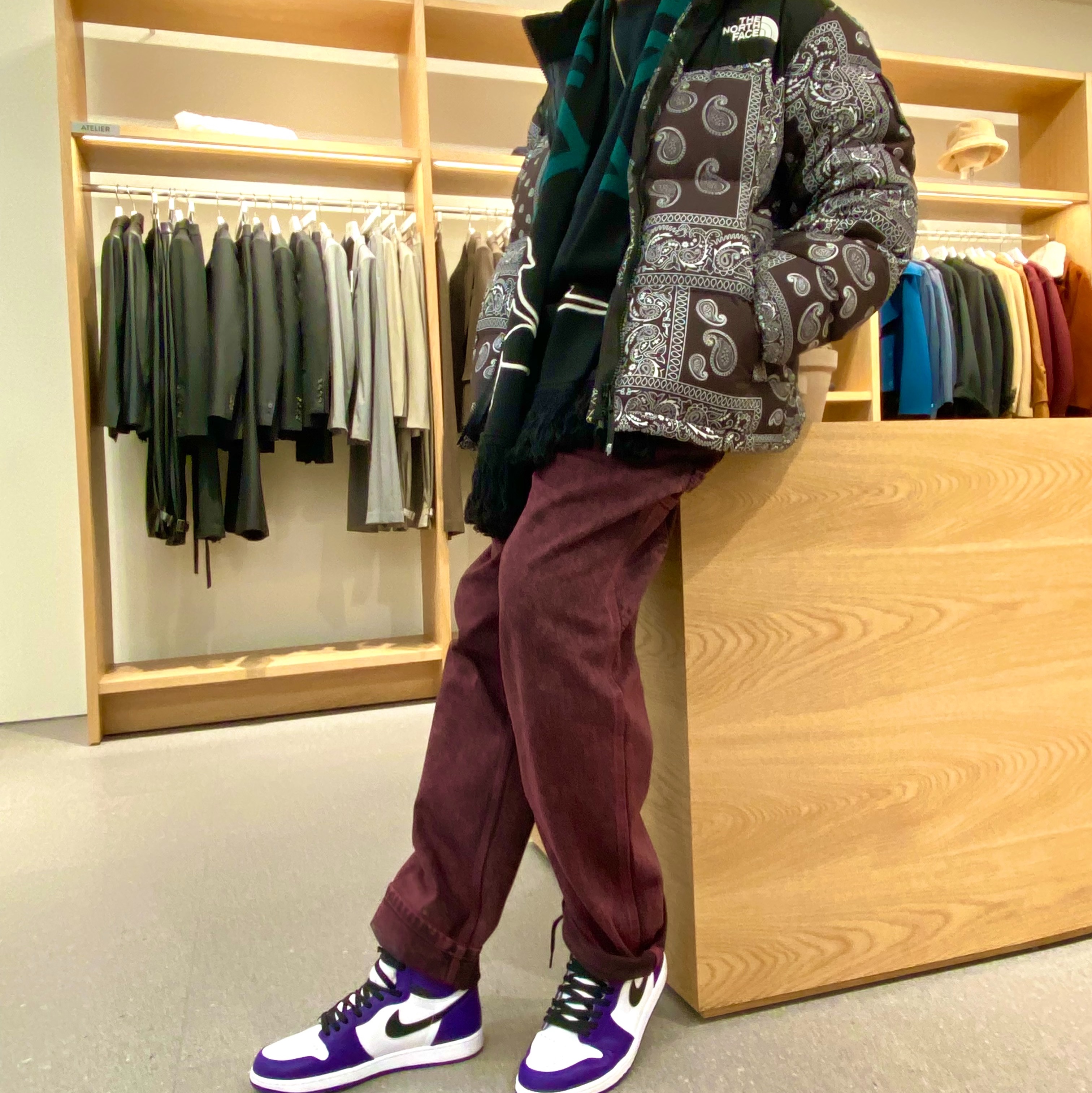 The North Face Nuptse Down Jacket Black 착용 스타일