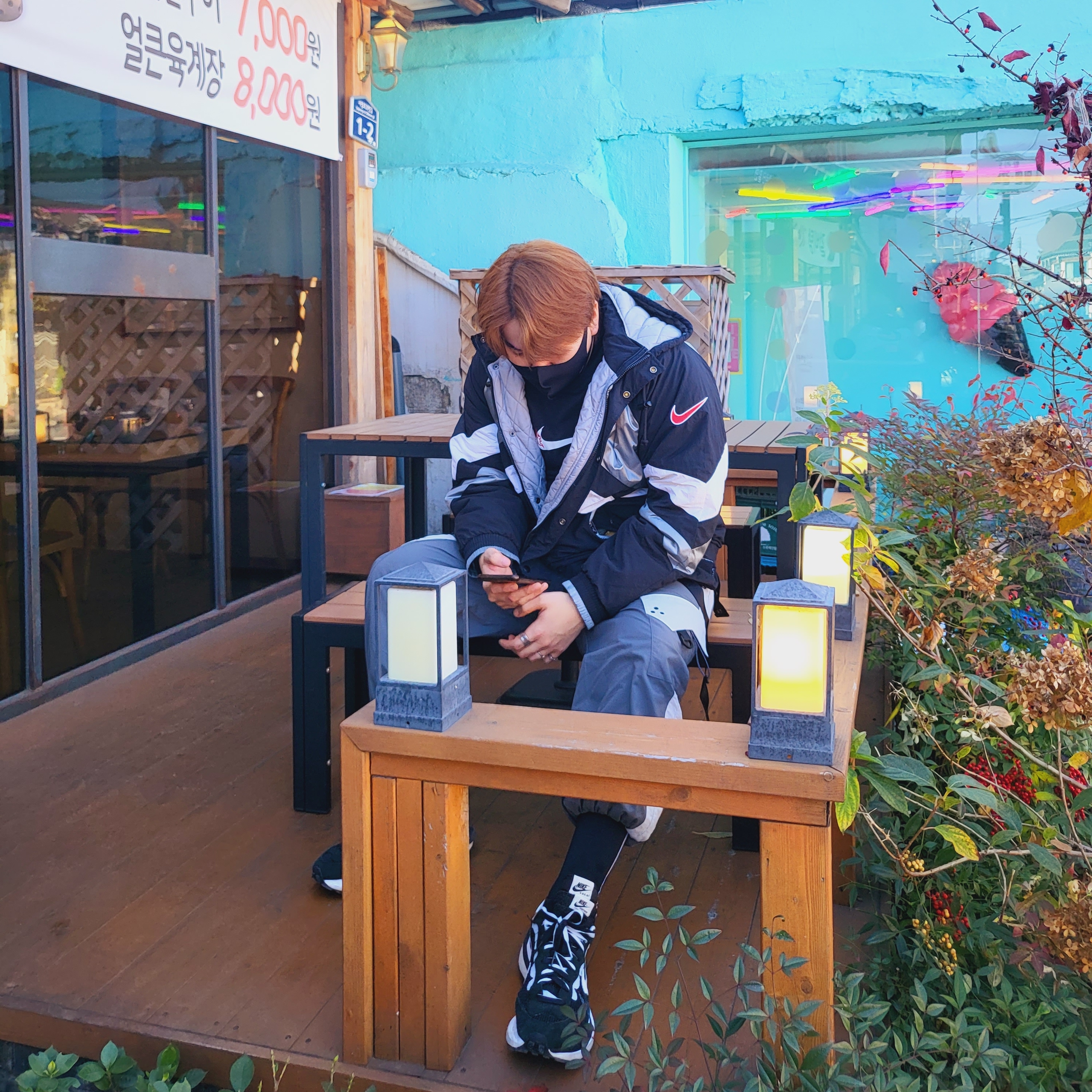 Nike x Sacai VaporWaffle Black White, Supreme x Nike Hooded Sport Jacket Silver - 19SS 착용 스타일
