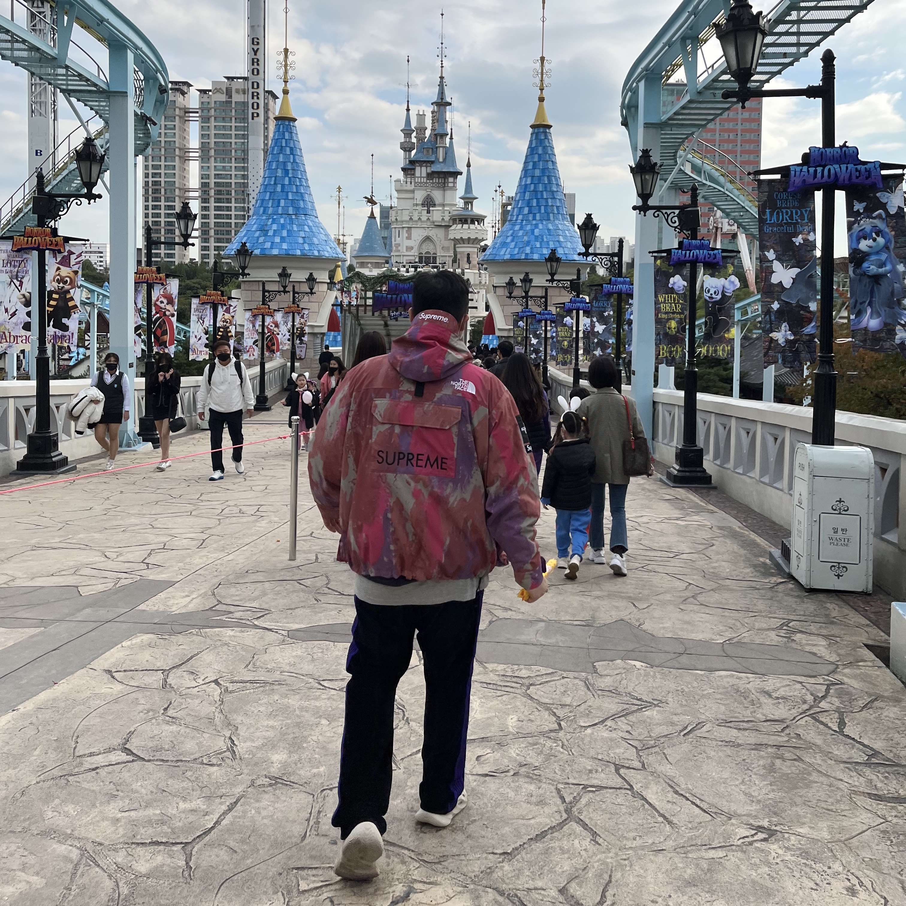 Supreme x The North Face Cargo Jacket Multi-Color - 20SS 착용 스타일