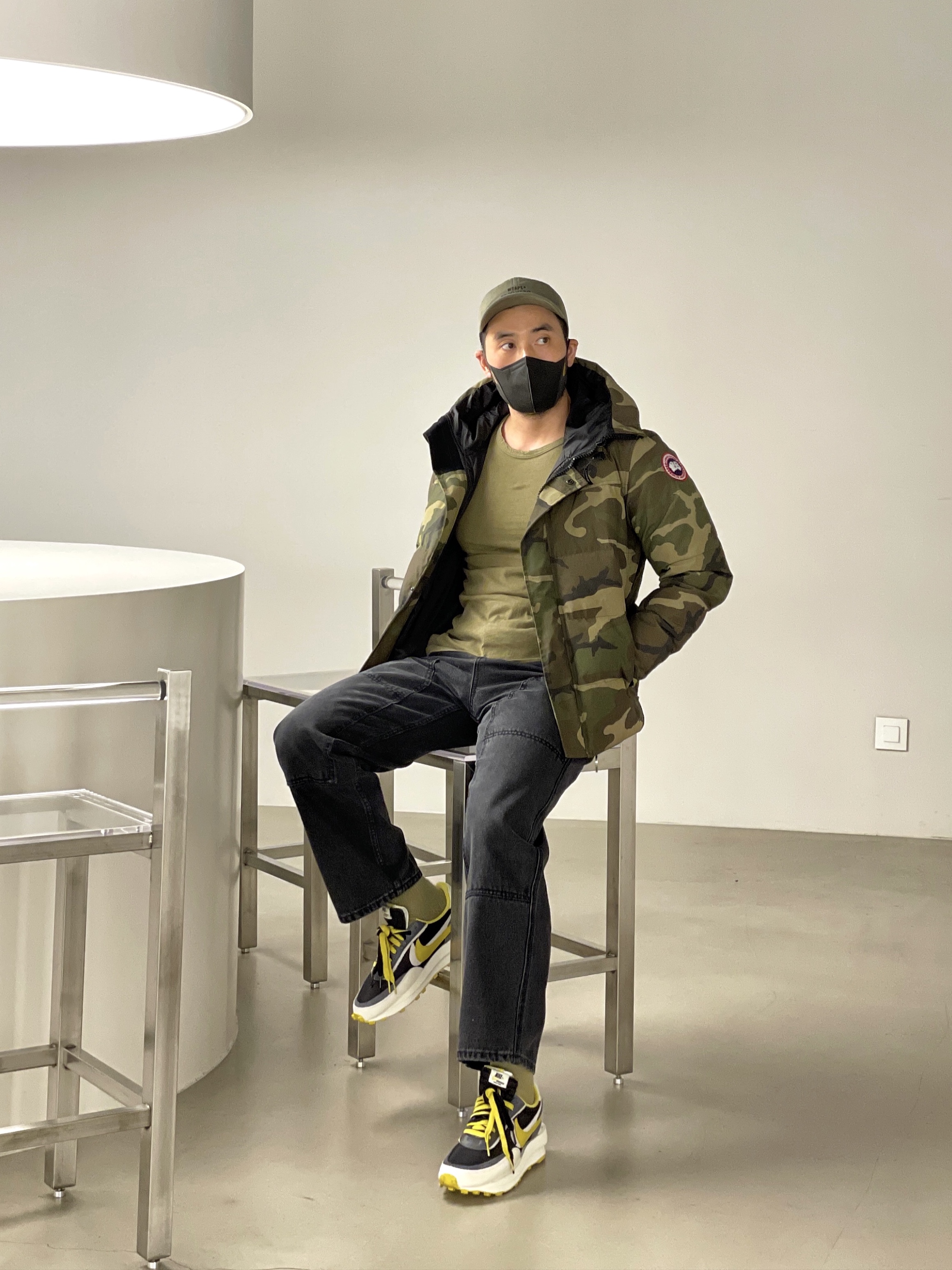 Nike x Sacai x Undercover LDWaffle Black Bright Citron 착용 스타일 - 1