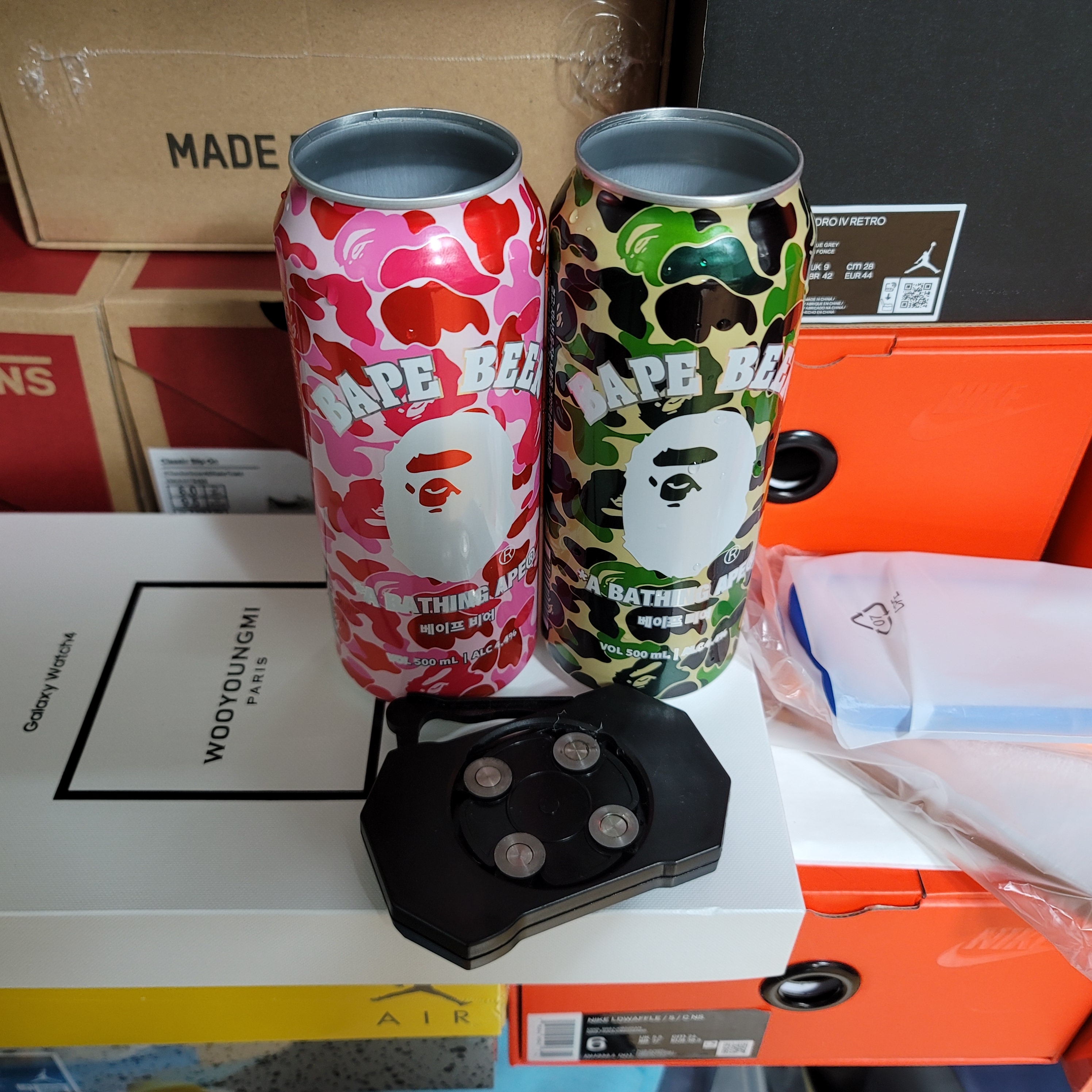 Adidas x BAPE Superstar 80s Green Camo, Samsung Galaxy Watch4 40mm Wooyoungmi Edition (Korean Ver.) 착용 스타일