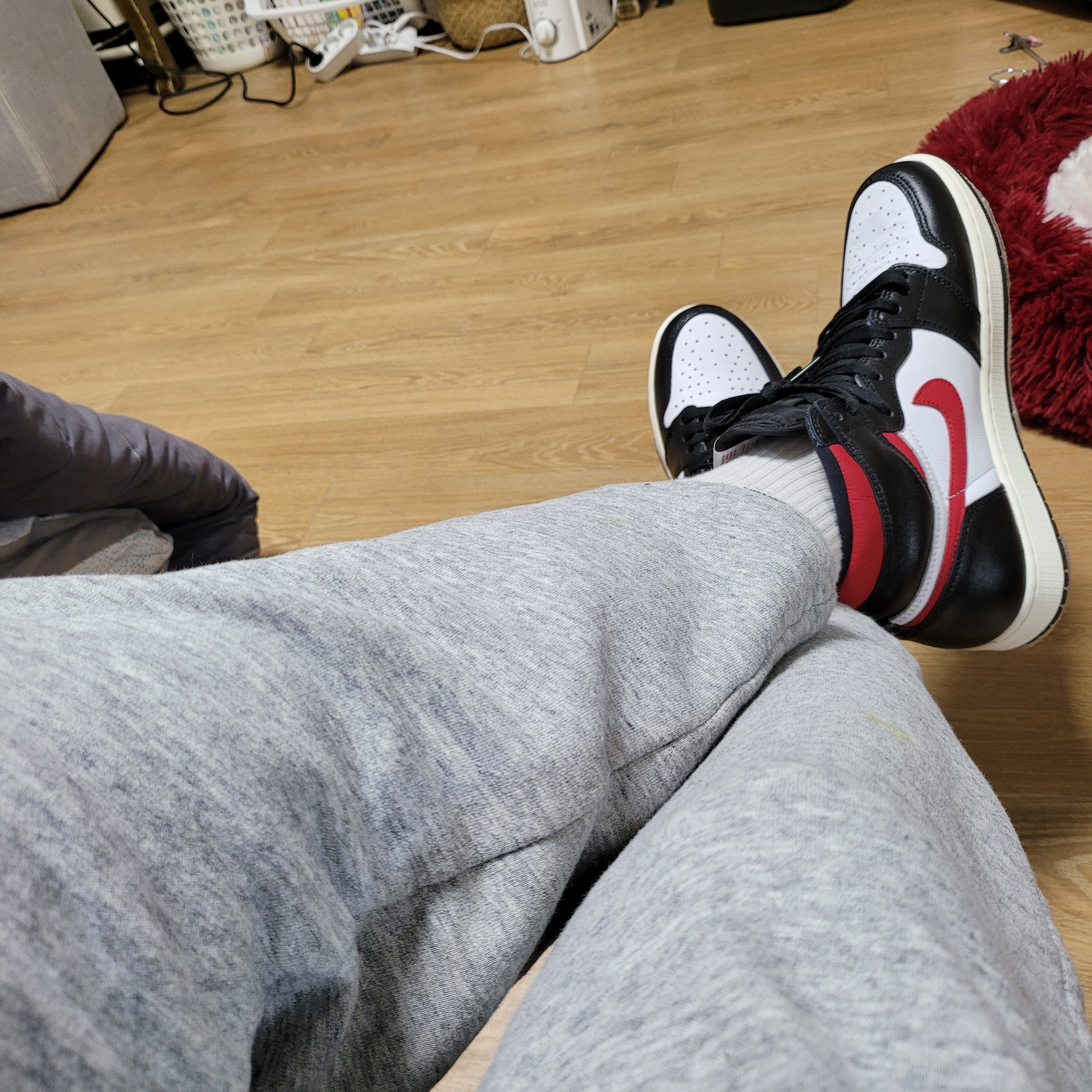 Jordan 1 Retro High OG Gym Red 착용 스타일