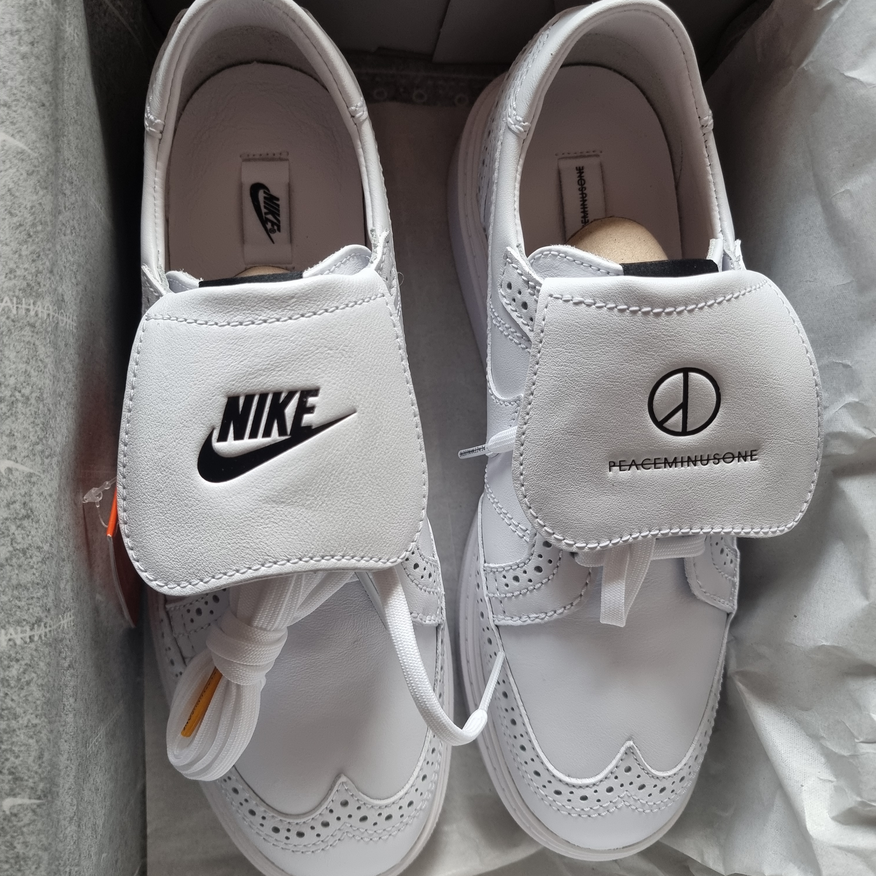 Nike x Peaceminusone Kwondo1 White 착용 스타일 - 1