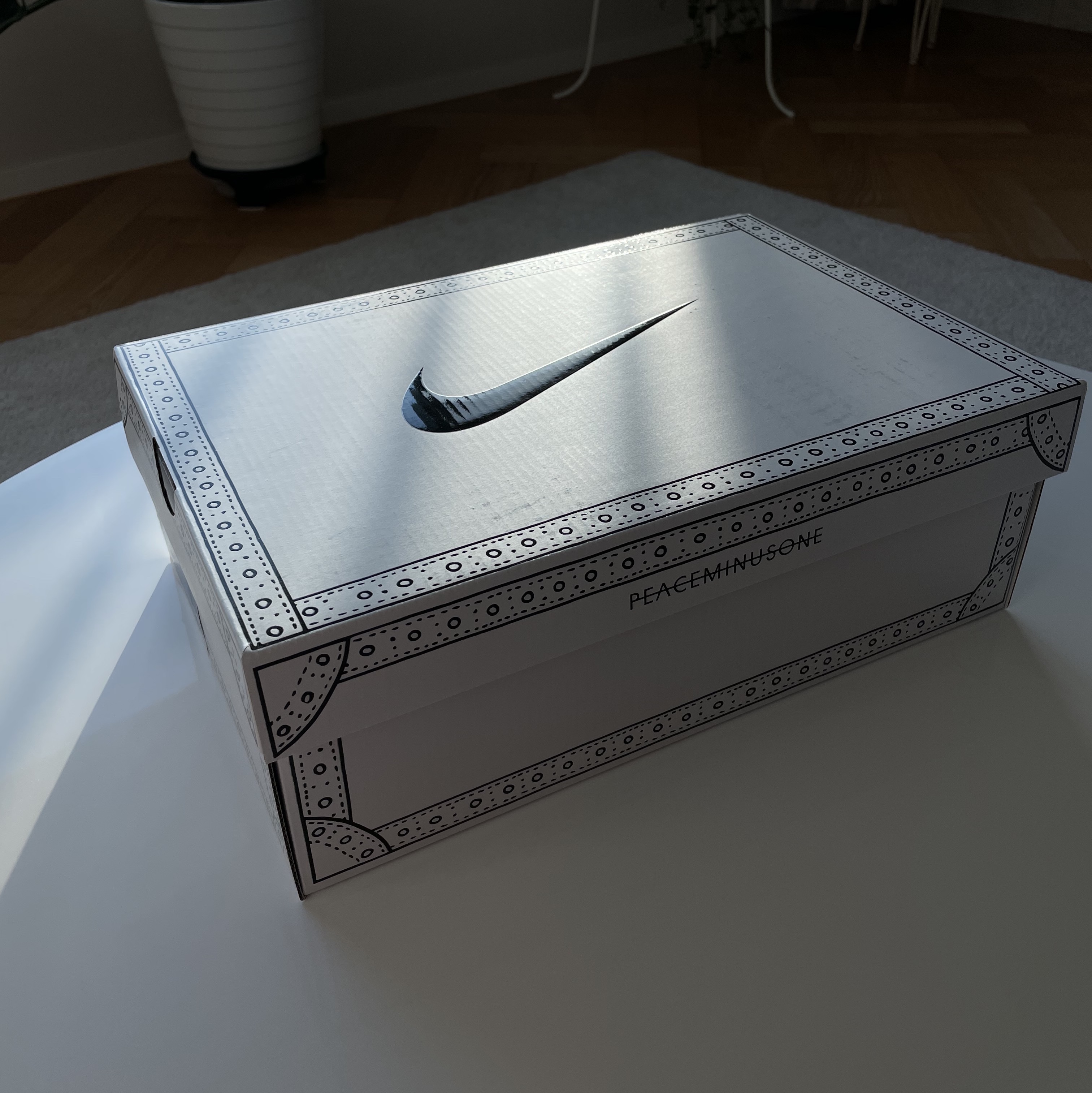 Nike x Peaceminusone Kwondo1 White 착용 스타일 - 3