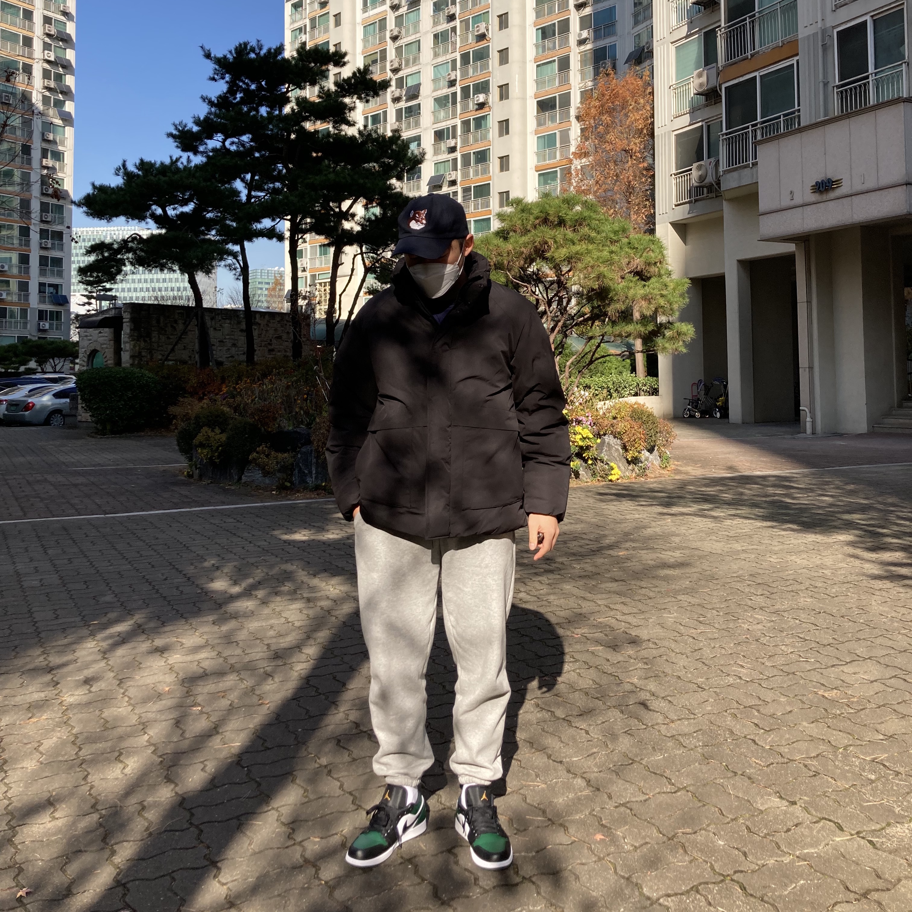 Jordan 1 Low Green Toe 착용 스타일 - 2