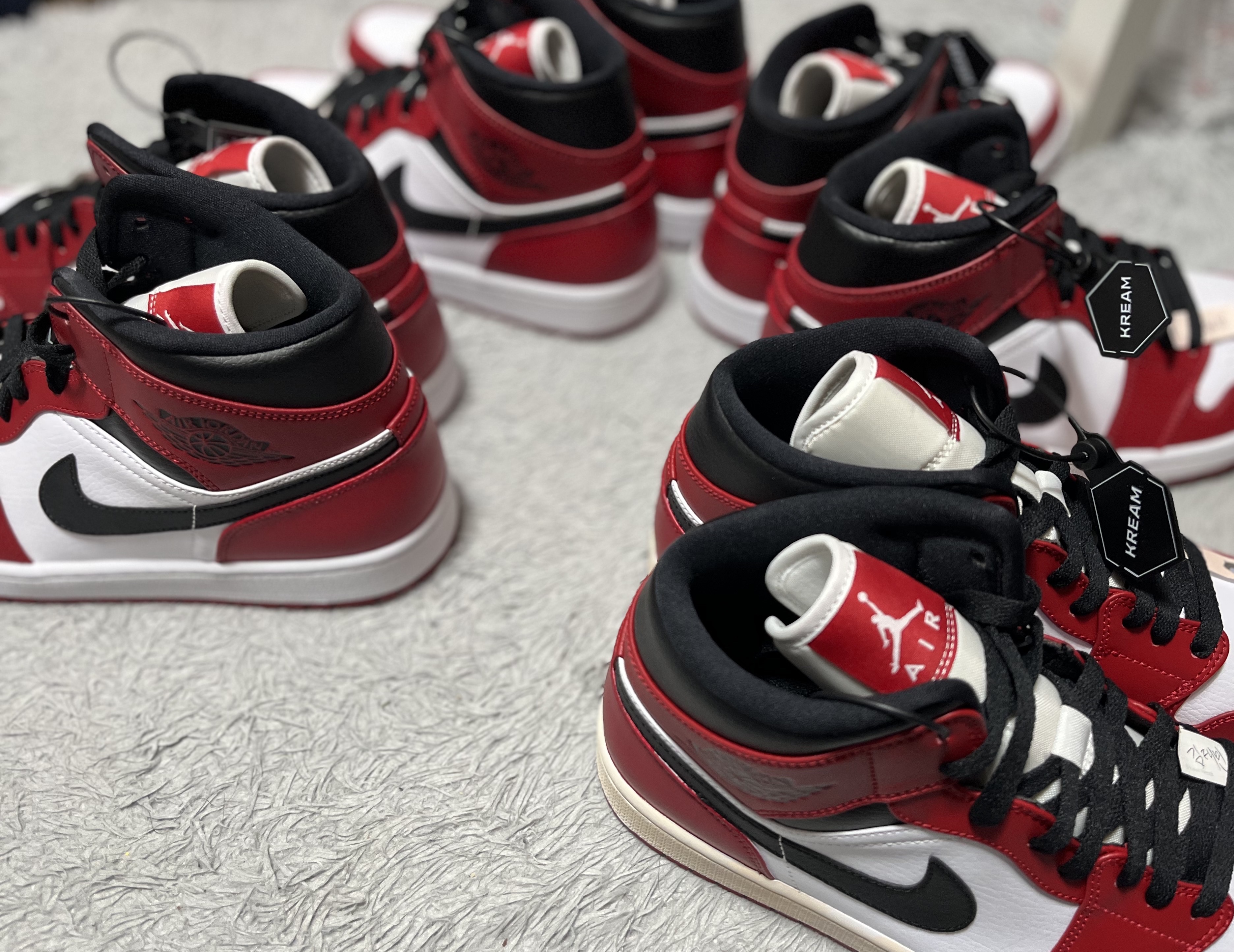Jordan 1 Mid Chicago 2020 착용 스타일
