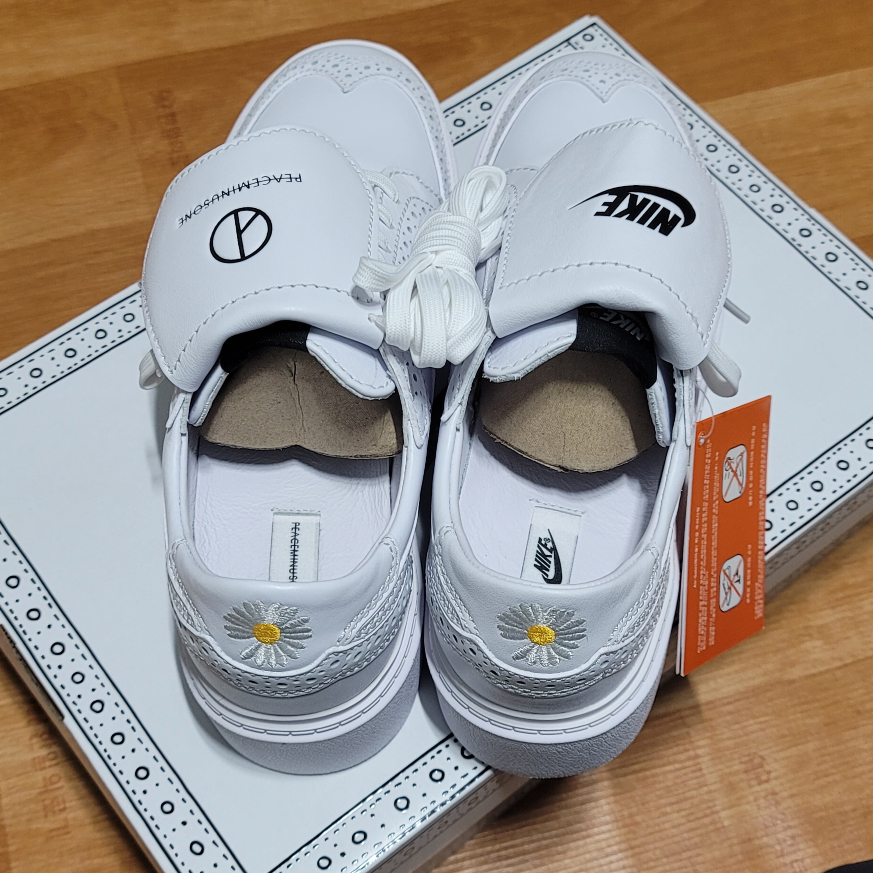Nike x Peaceminusone Kwondo1 White 착용 스타일 - 3