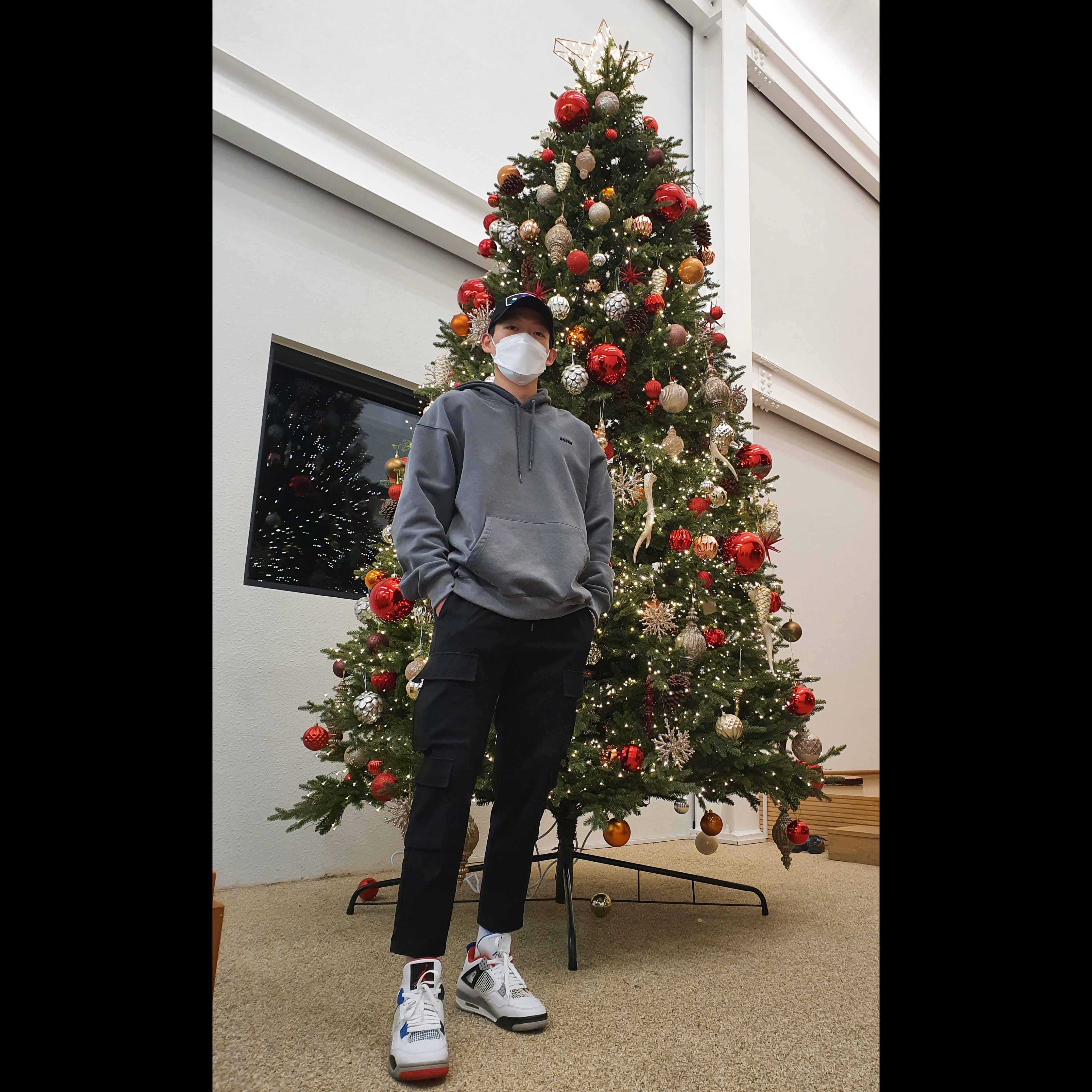 Jordan 4 Retro What The 4 착용 스타일