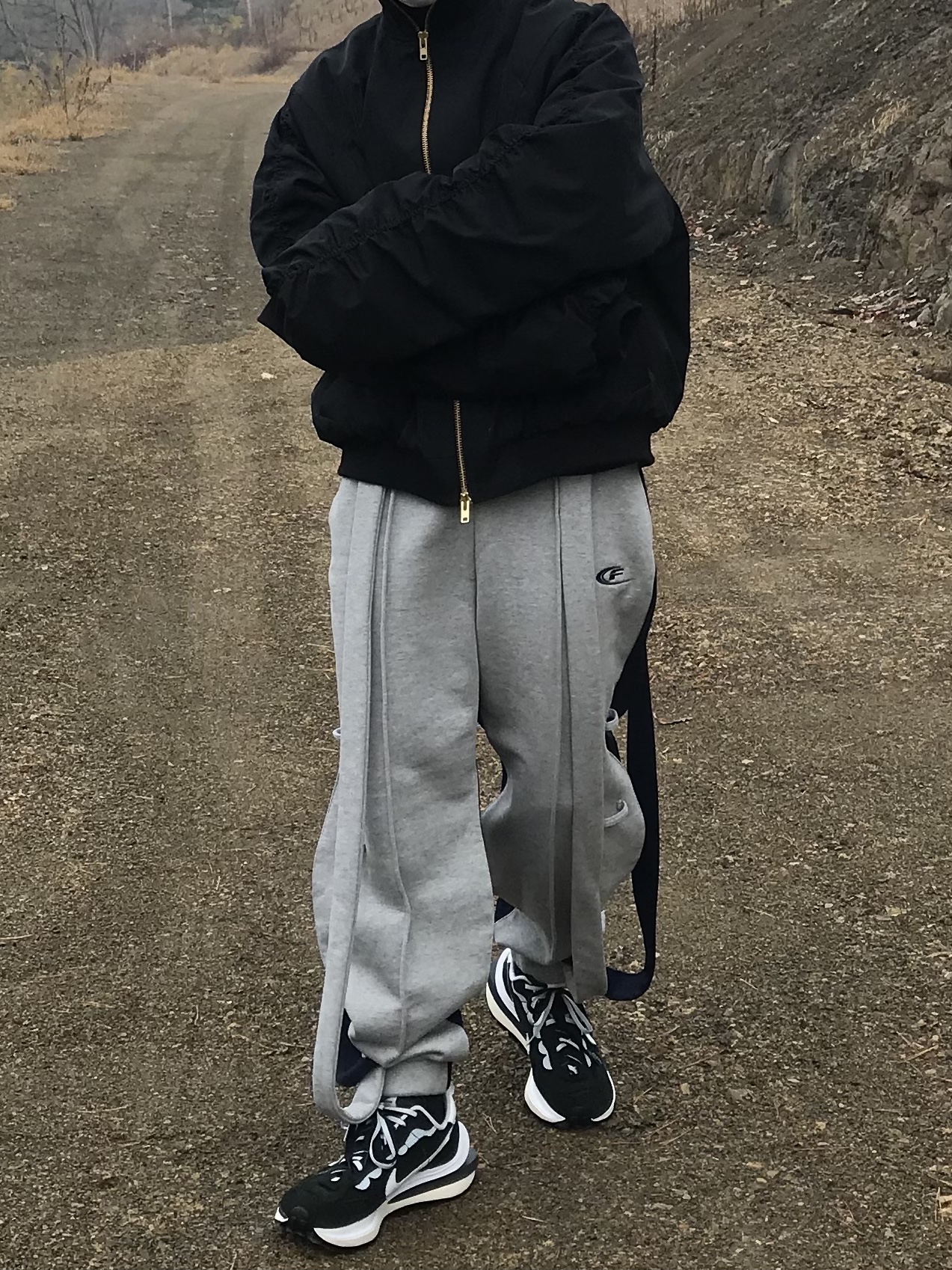 Nike x Sacai VaporWaffle Black White 착용 스타일