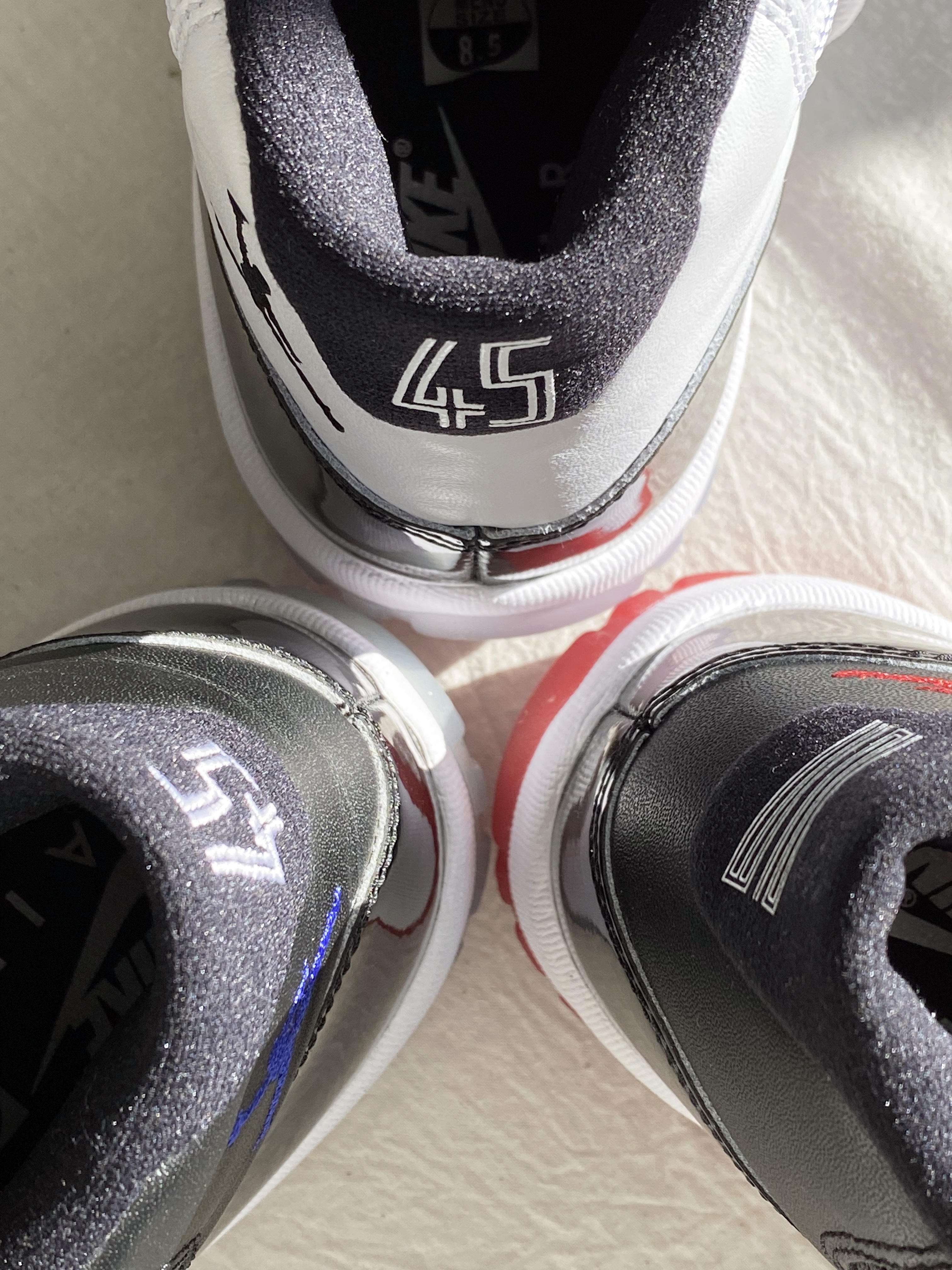 Jordan 11 Retro Bred 2019, Jordan 11 Retro Space Jam 2016 착용 스타일 - 3
