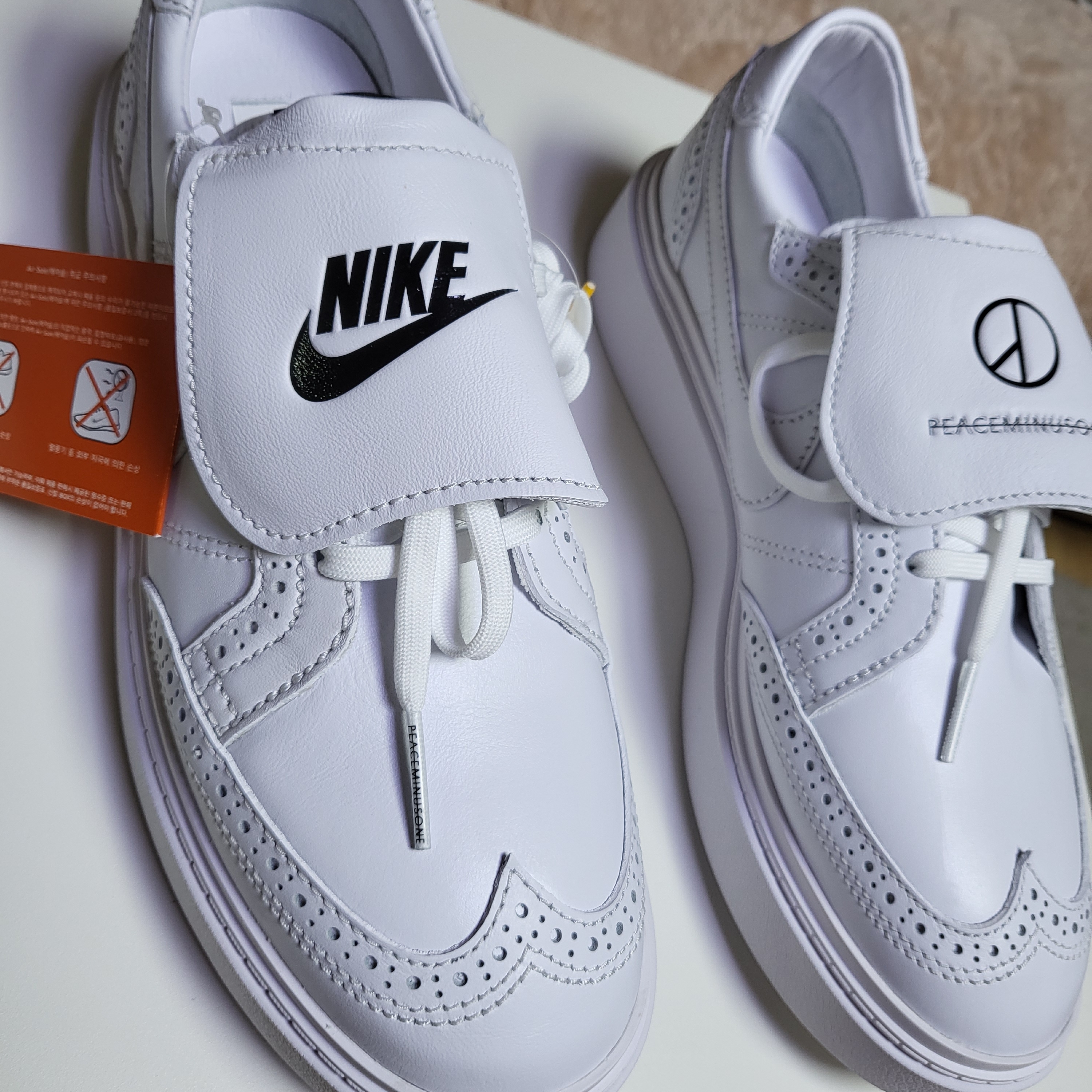 Nike x Peaceminusone Kwondo1 White 착용 스타일 - 2