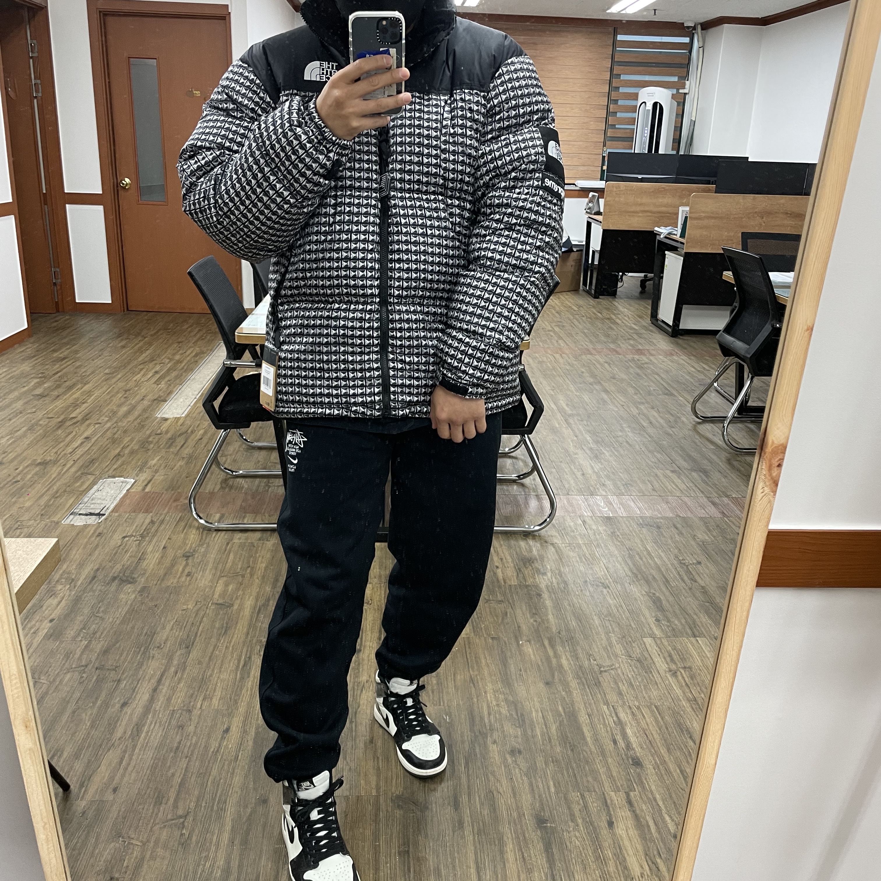 Supreme x The North Face Studded Nuptse Jacket Black - 21SS, Nike x Stussy NRG ZR Fleece Pants Black - US/EU 착용 스타일 - 2