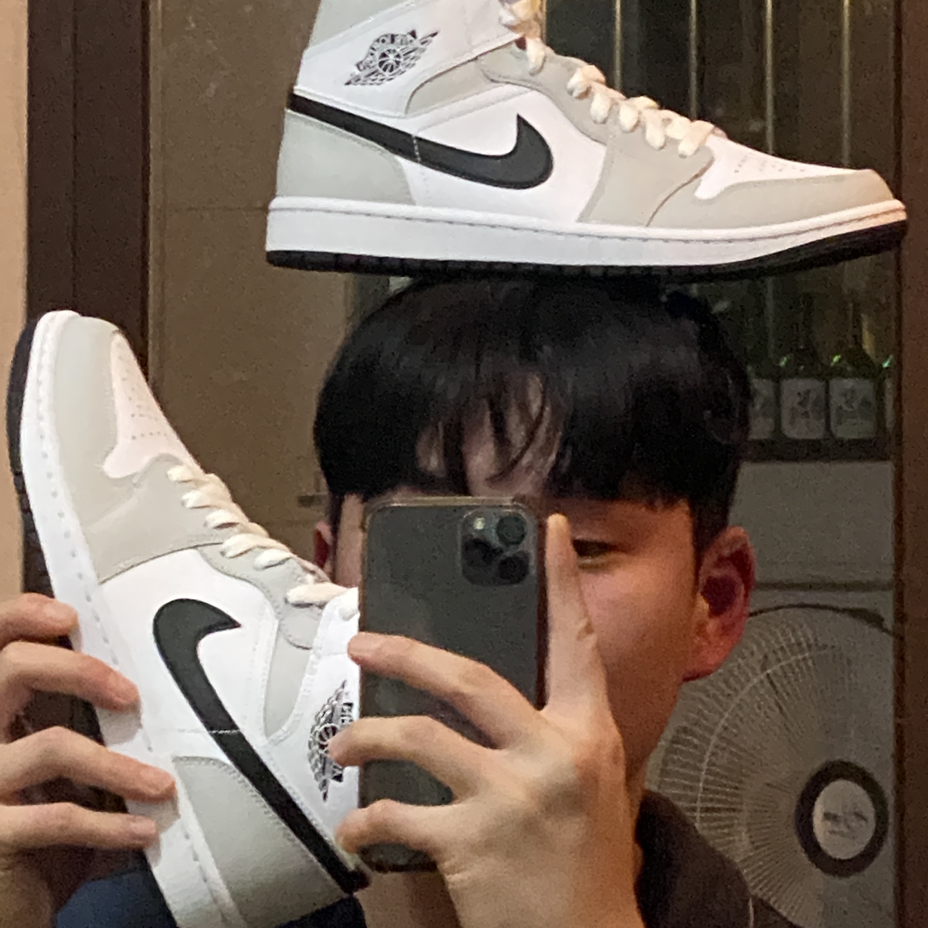 (W) Jordan 1 Mid Grey Fog 착용 스타일