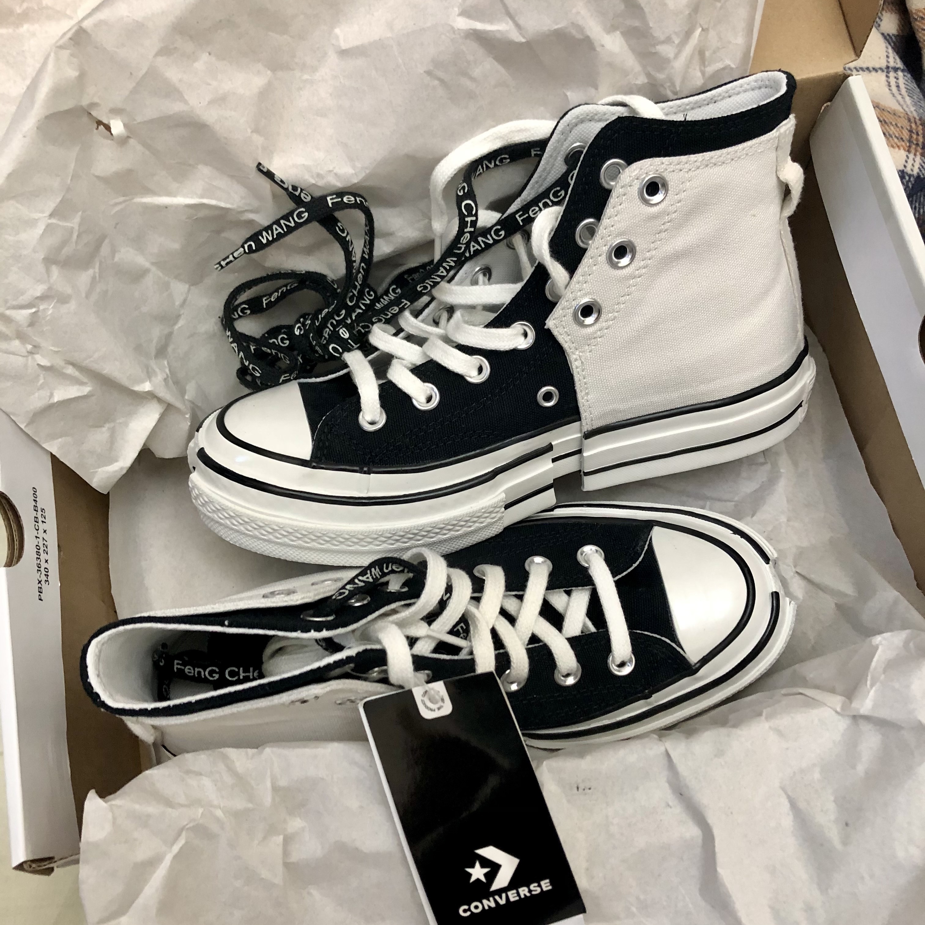 Converse x Feng Chen Wang Chuck 70 2-in-1 Natural Ivory Black 착용 스타일