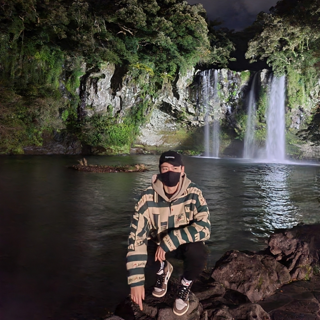 Supreme Military Camp Cap Black - 21FW, Nike x Cactus Plant Flea Market Long Sleeve Polo Natural - US/EU 착용 스타일