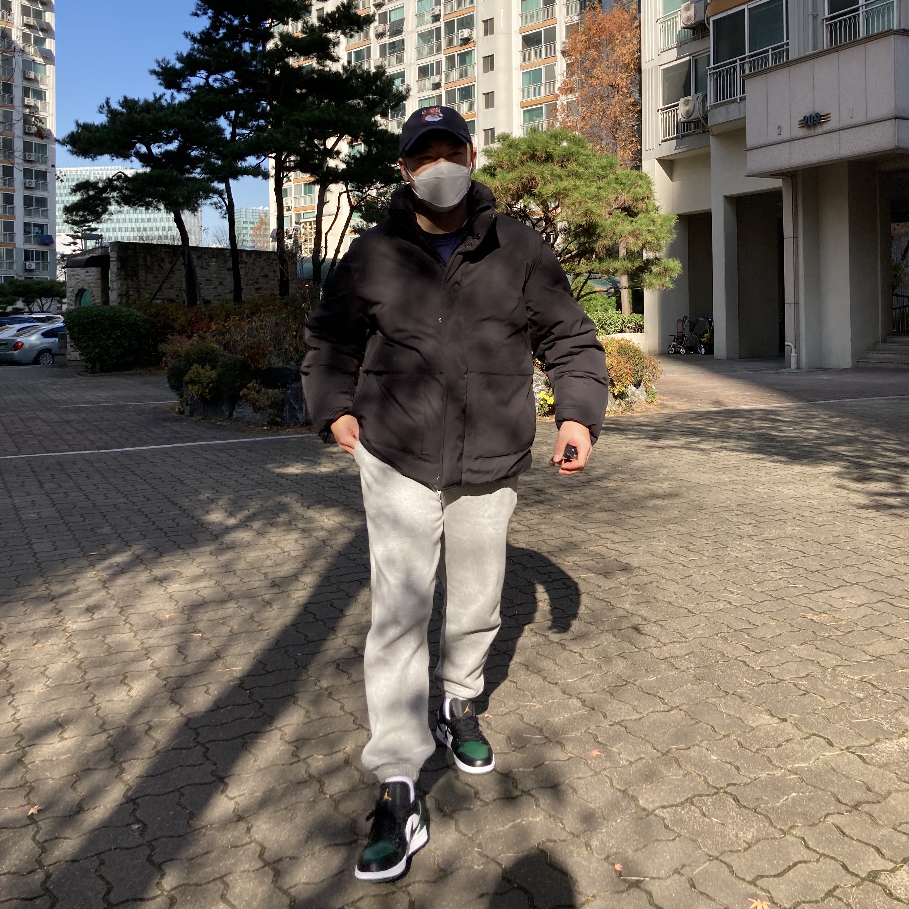Jordan 1 Low Green Toe 착용 스타일 - 3