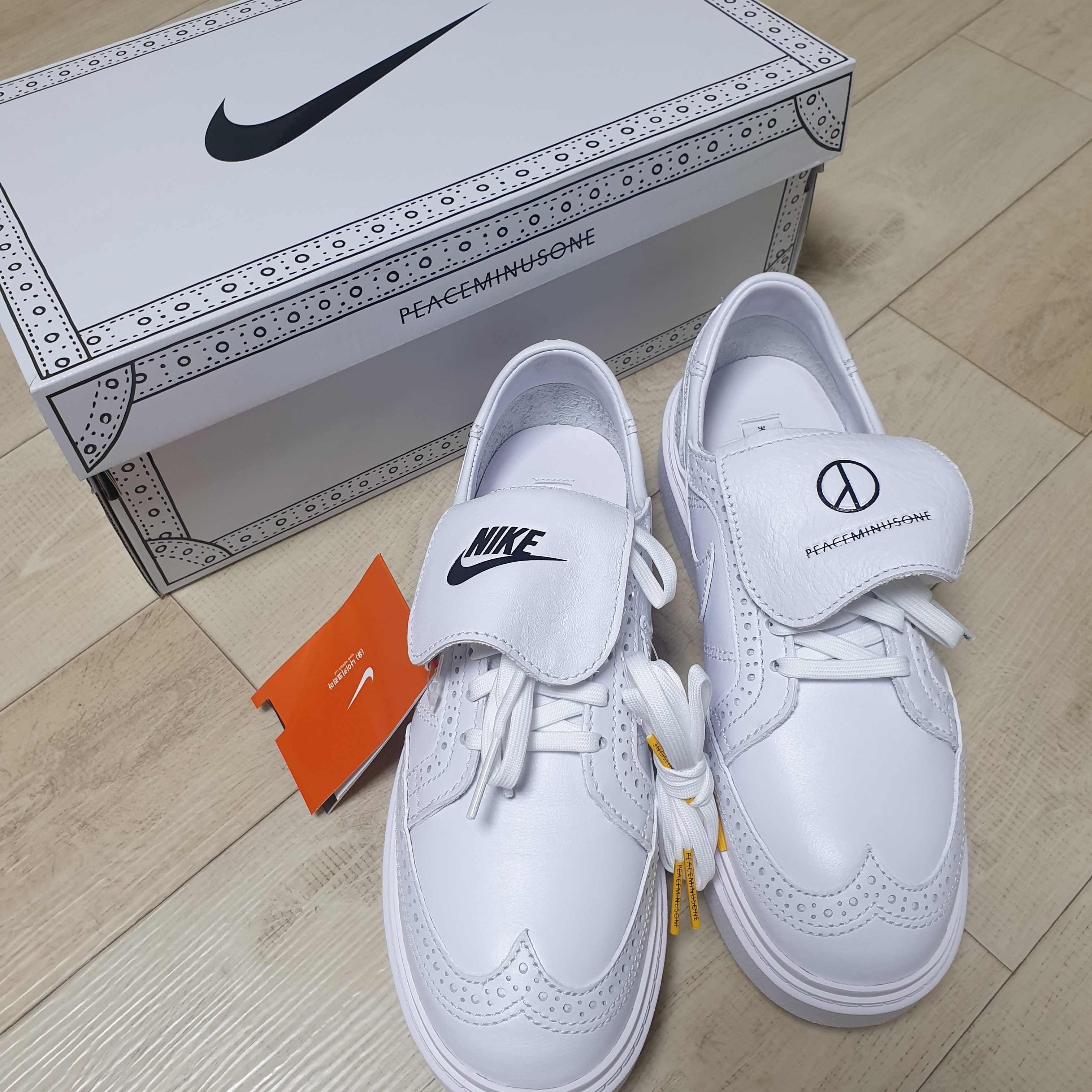 Nike x Peaceminusone Kwondo1 White 착용 스타일 - 2