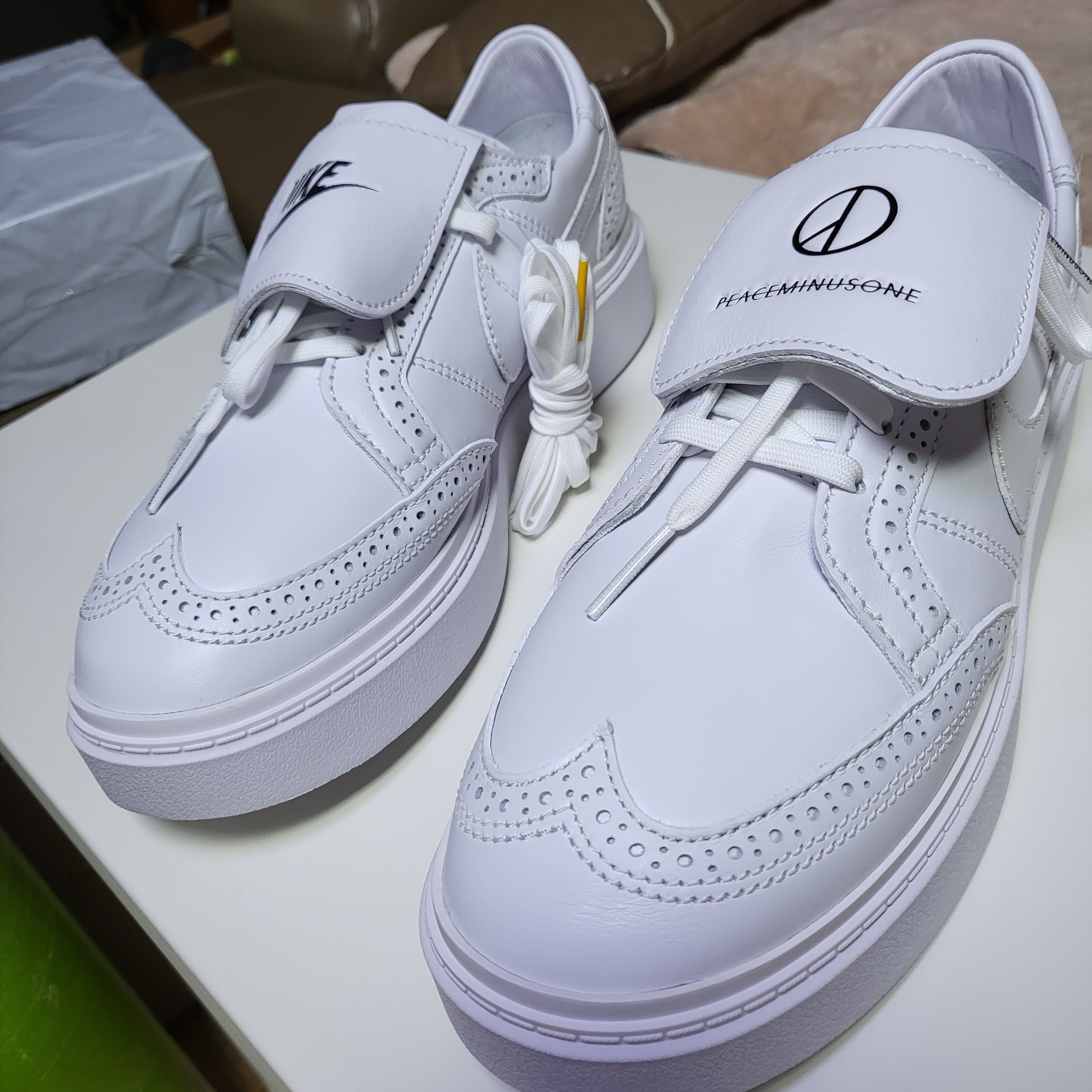 Nike x Peaceminusone Kwondo1 White 착용 스타일 - 1