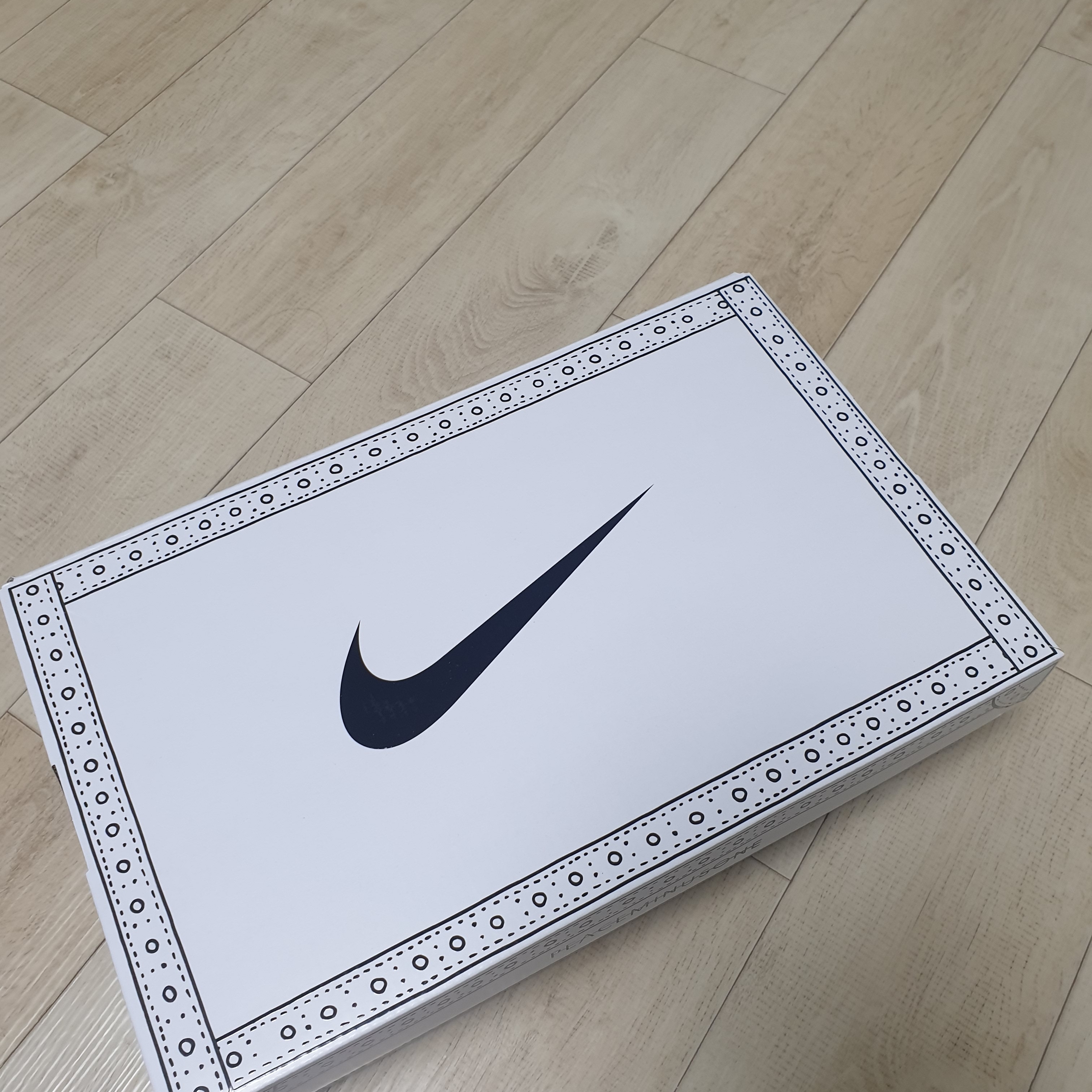 Nike x Peaceminusone Kwondo1 White 착용 스타일 - 3