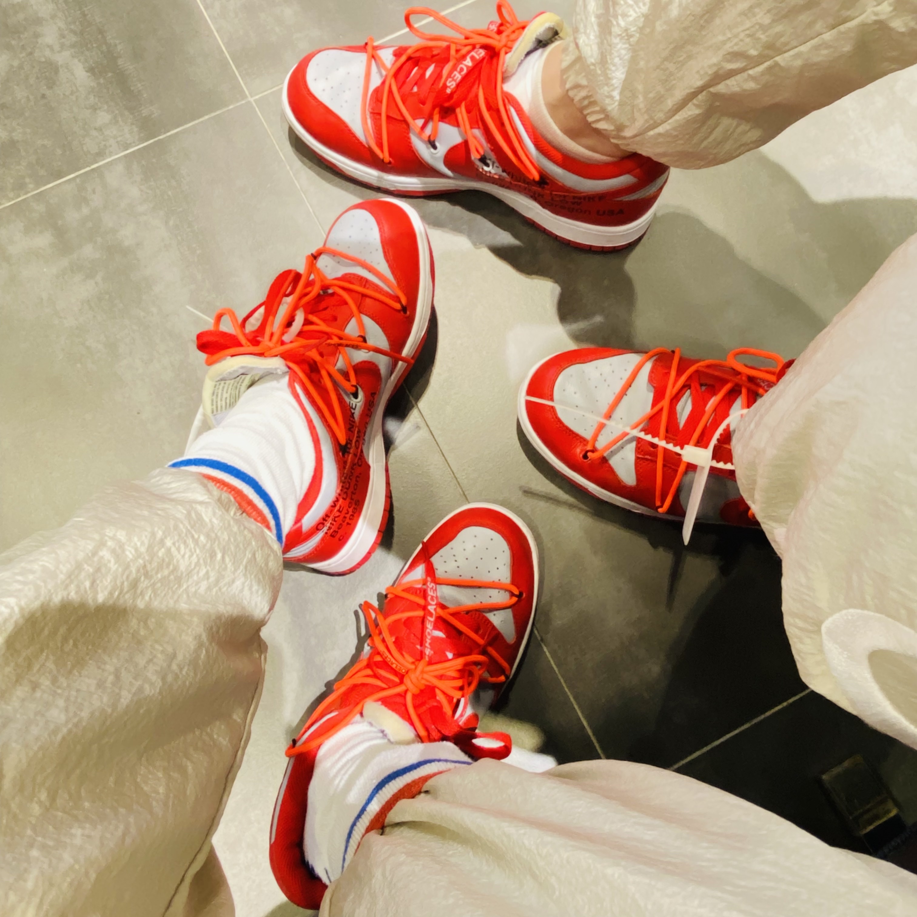 Nike x Off-White Dunk Low University Red 착용 스타일