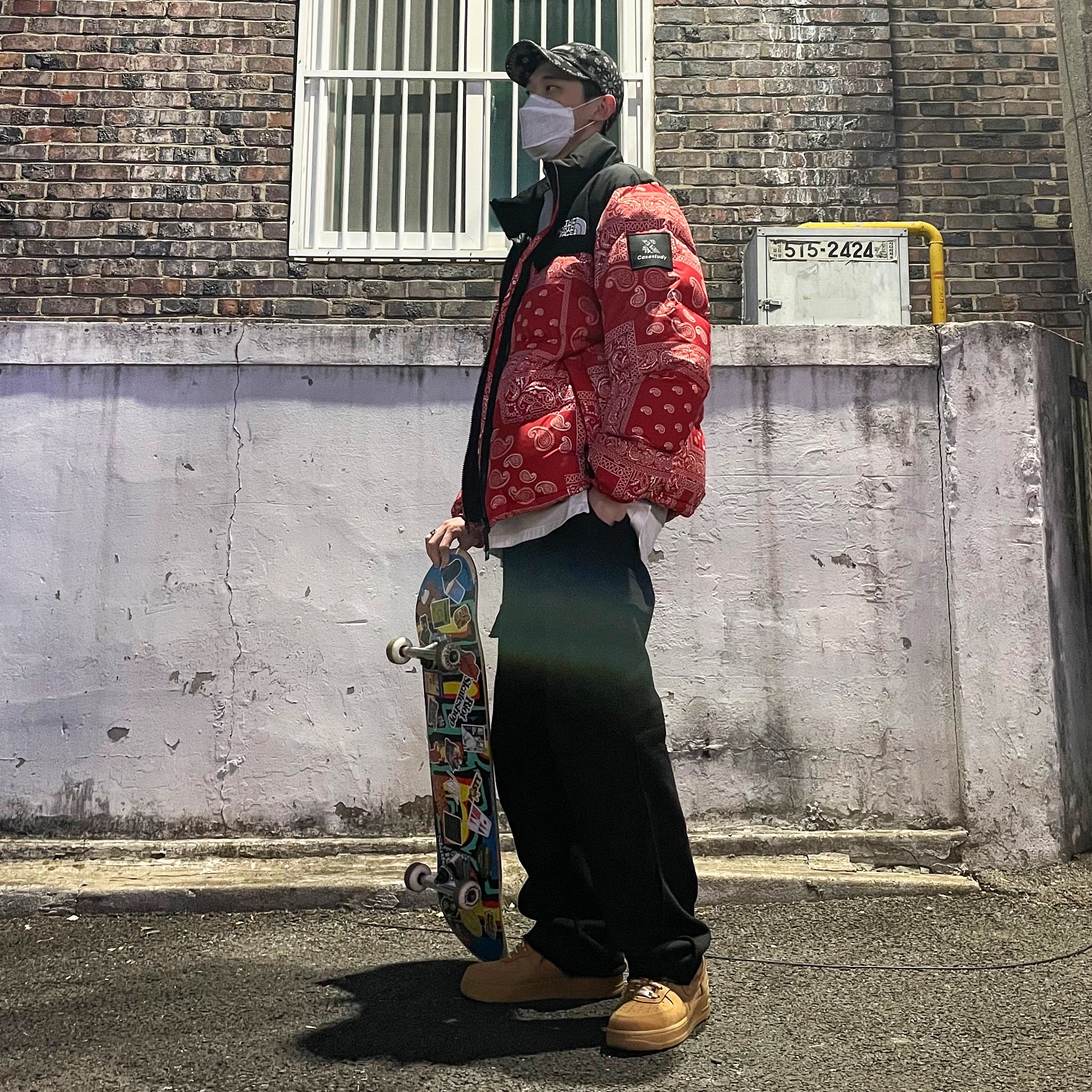 The North Face Nuptse Down Jacket Red, Nike x Supreme Air Force 1 Low Flax 착용 스타일