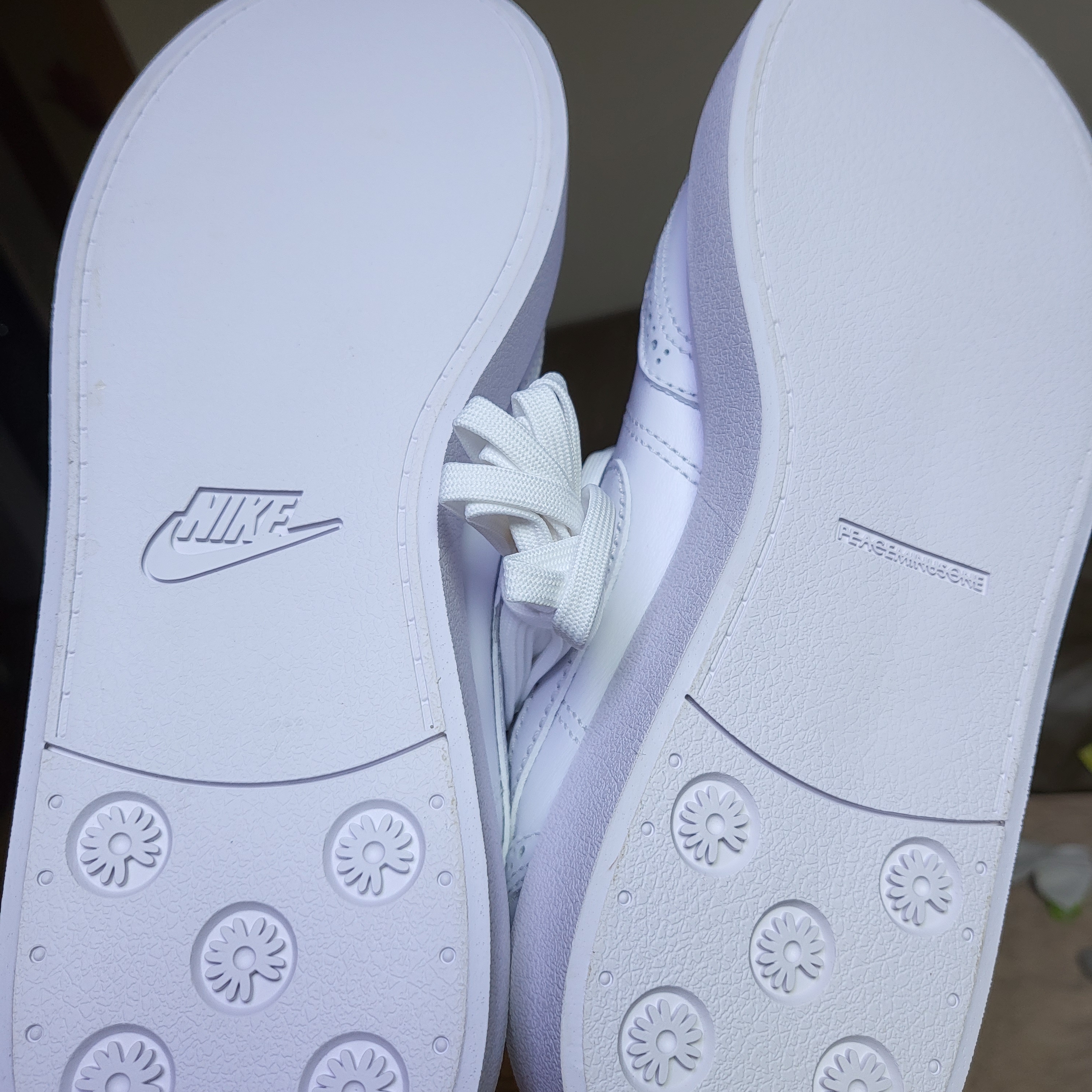Nike x Peaceminusone Kwondo1 White 착용 스타일 - 4