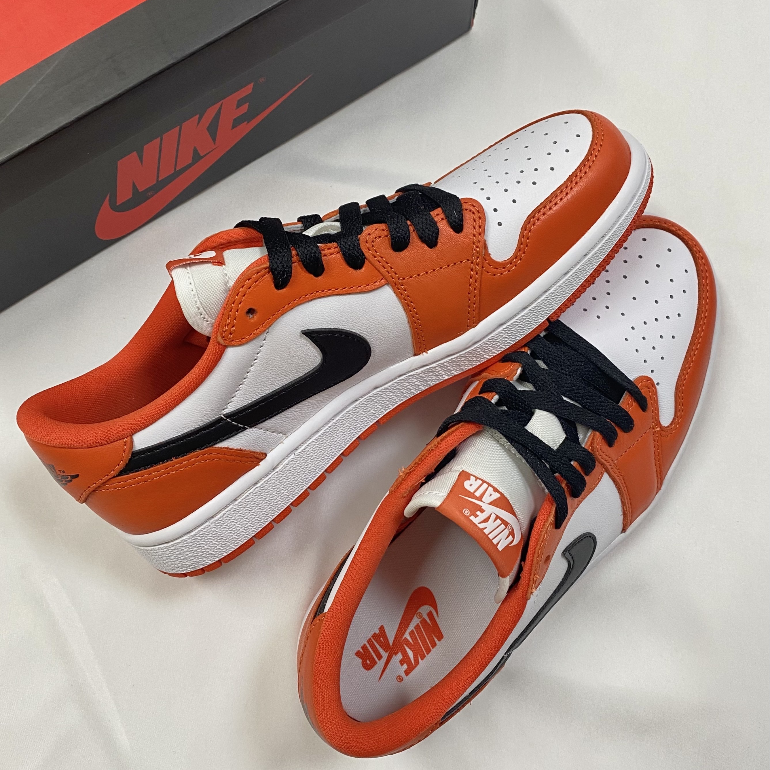 (W) Jordan 1 Low OG Starfish 착용 스타일 - 1