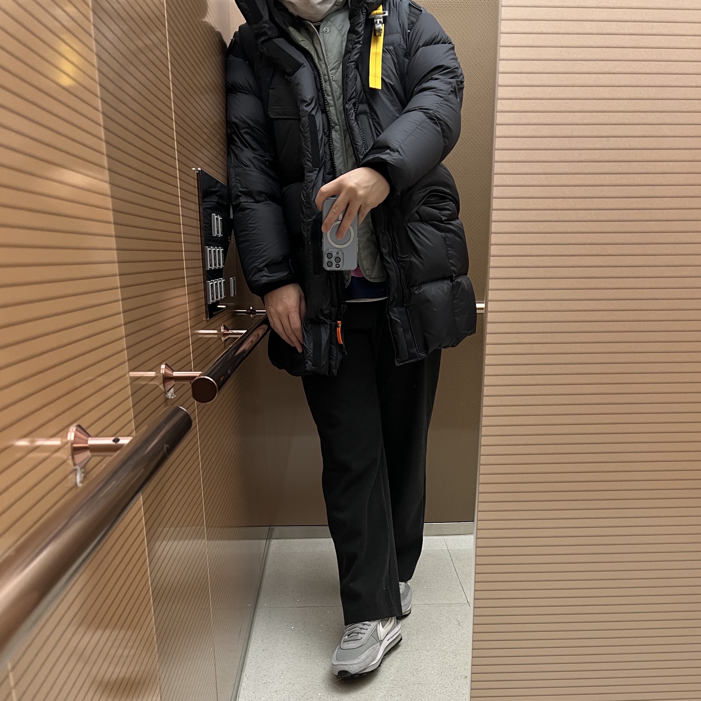 Nike x Sacai x Fragment LDWaffle Light Smoke Grey 착용 스타일