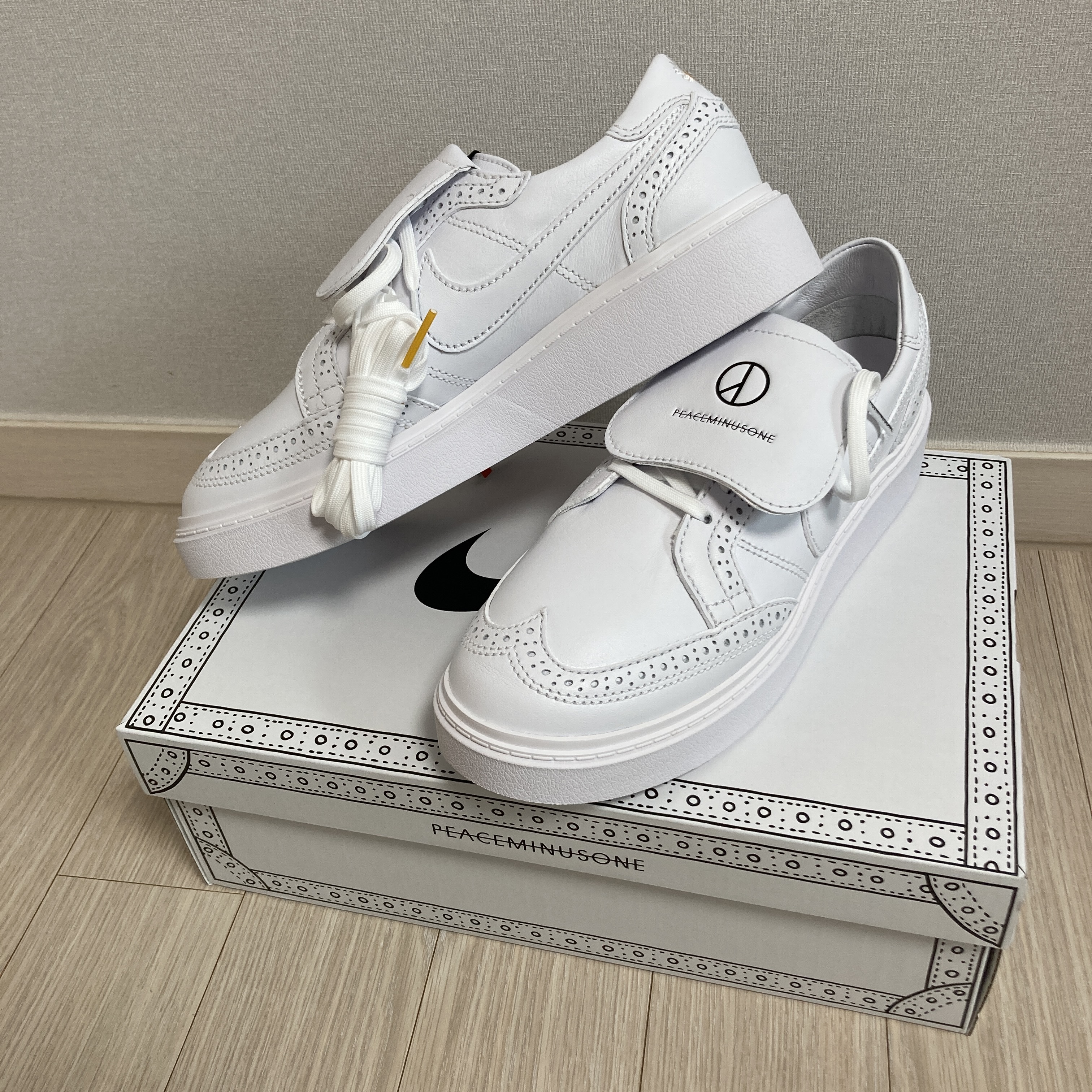 Nike x Peaceminusone Kwondo1 White 착용 스타일 - 3