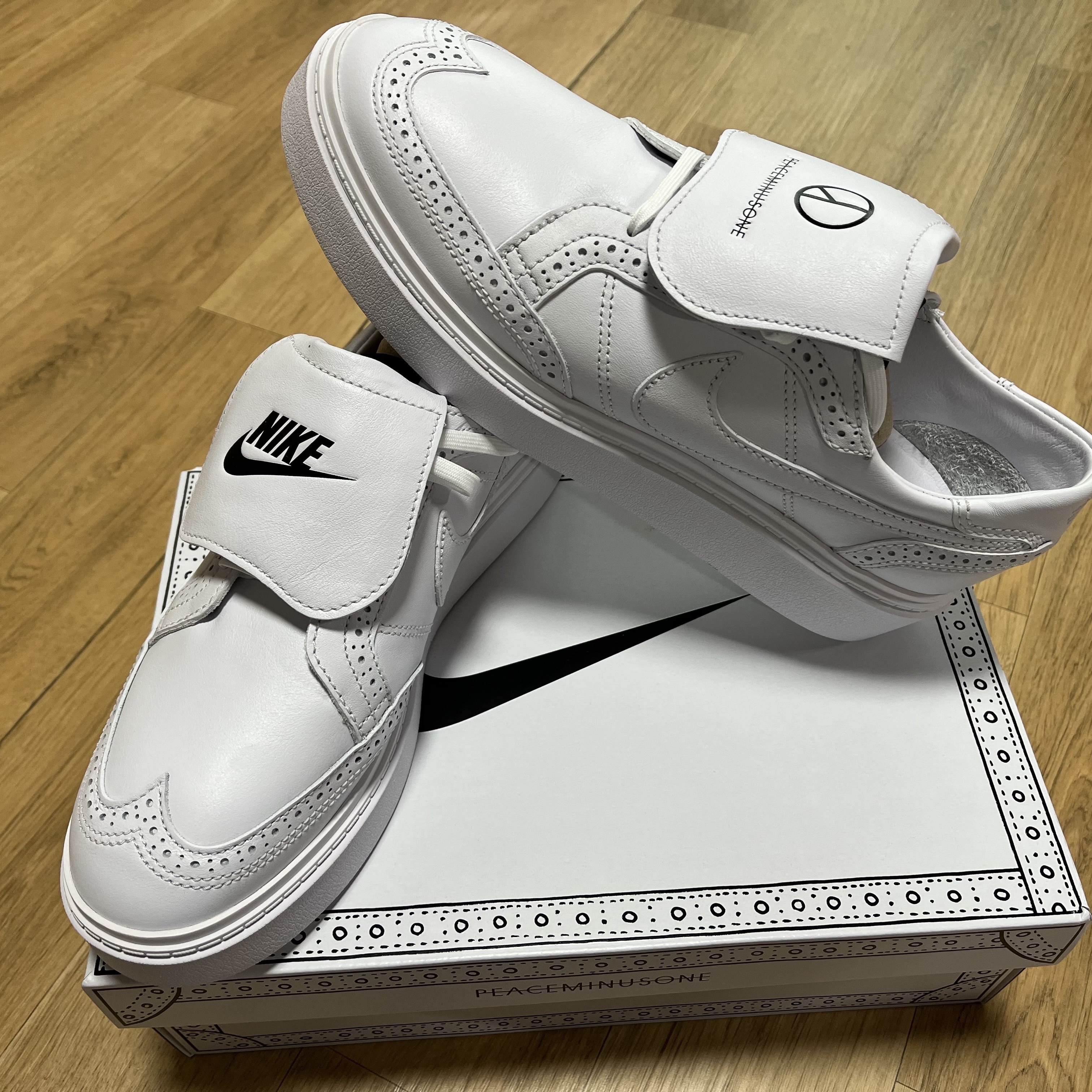 Nike x Peaceminusone Kwondo1 White 착용 스타일 - 1